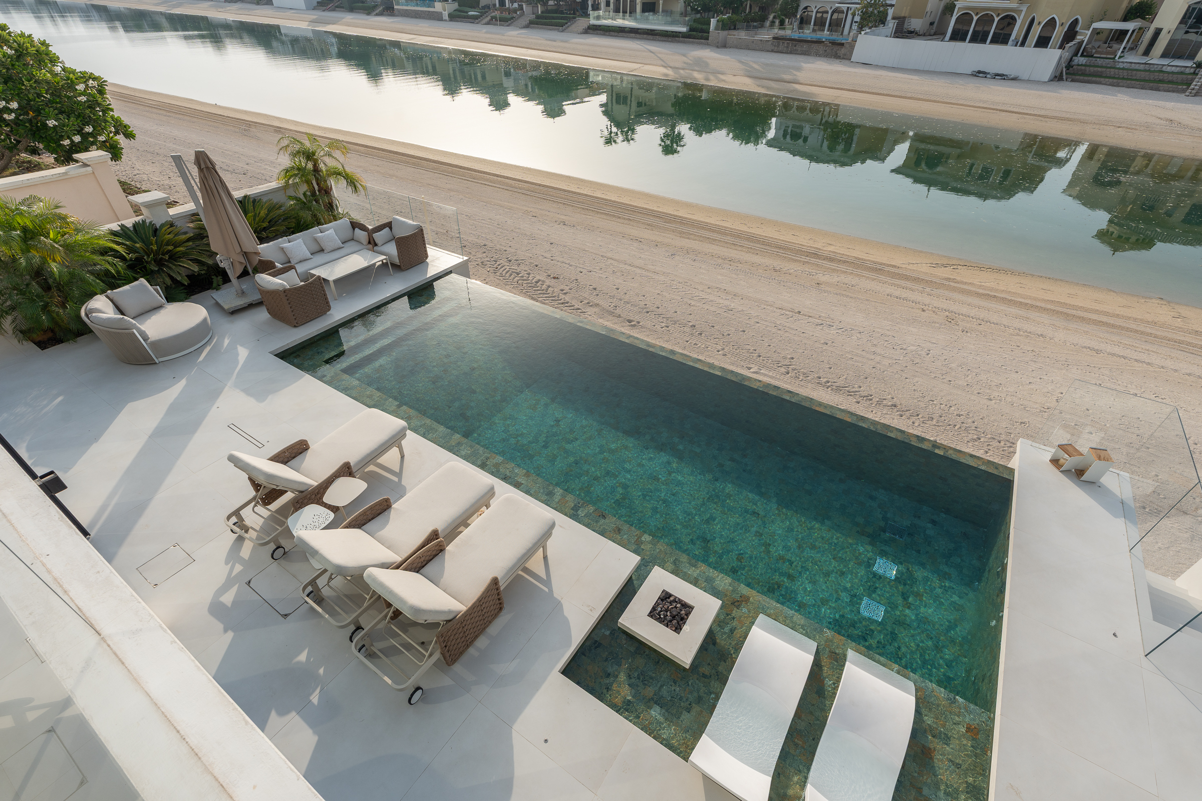  Turnkey Waterfront Garden Home on Palm Jumeirah - 物件實景
