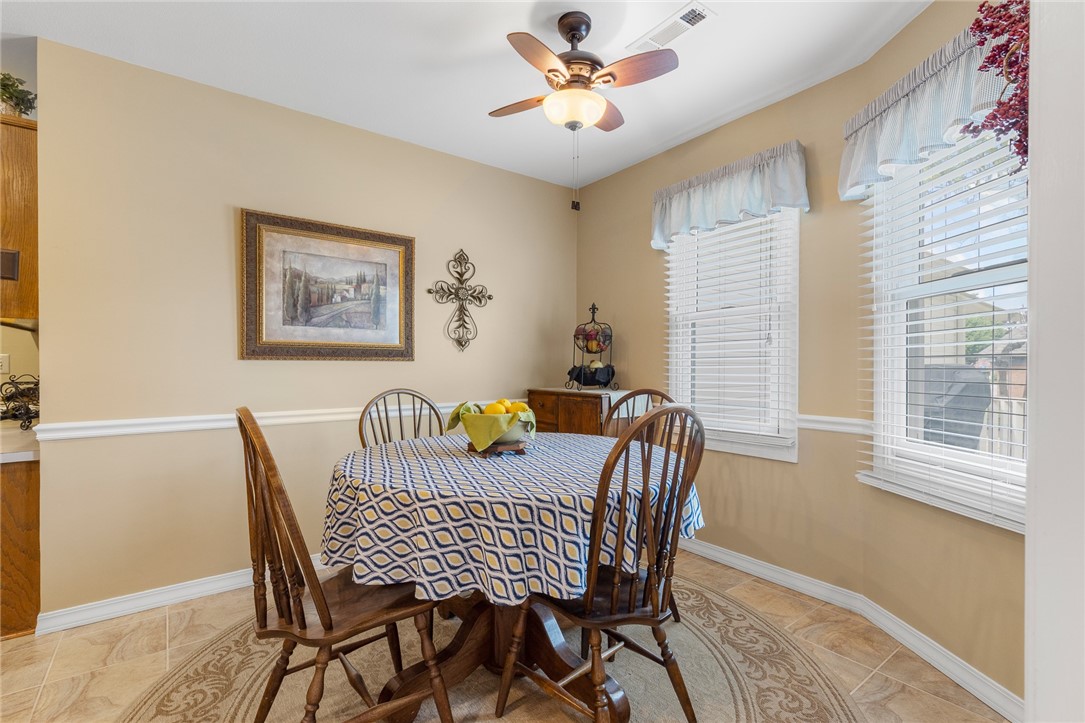 Springdale, Arkansas, 72764, United States, 4 Bedrooms Bedrooms, ,3 BathroomsBathrooms,Residential,For Sale,1804619