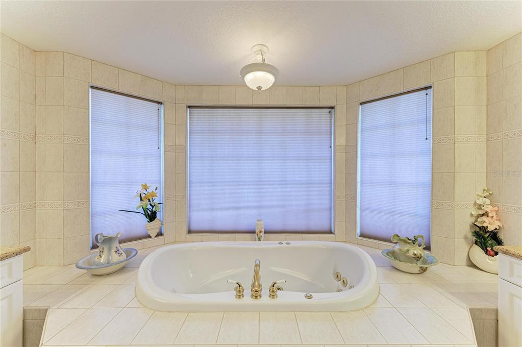 Punta Gorda, Florida, 33950, United States, 3 Bedrooms Bedrooms, ,4 BathroomsBathrooms,Residential,For Sale,1991899