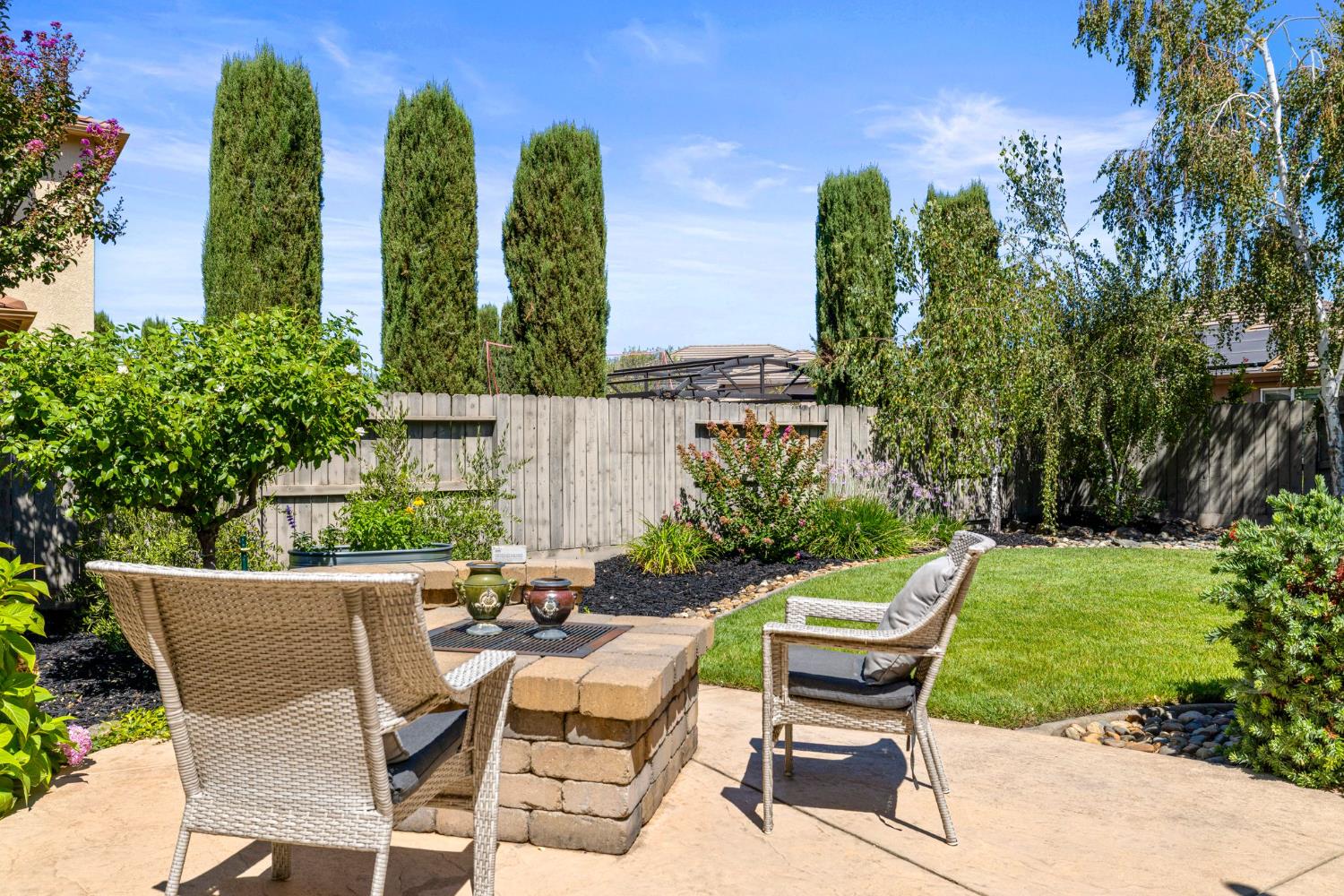 El Dorado Hills, California, 95762, United States, 4 Bedrooms Bedrooms, ,3 BathroomsBathrooms,Residential,For Sale,1925996