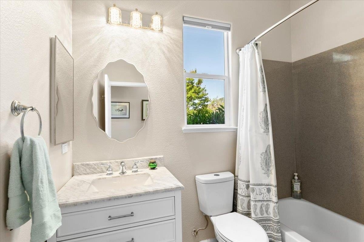 Copperopolis, California, 95228, United States, 2 Bedrooms Bedrooms, ,2 BathroomsBathrooms,Residential,For Sale,1826685
