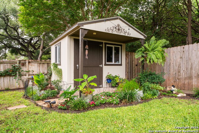 San Antonio, Texas, 78232, United States, 4 Bedrooms Bedrooms, ,4 BathroomsBathrooms,Residential,For Sale,1910997