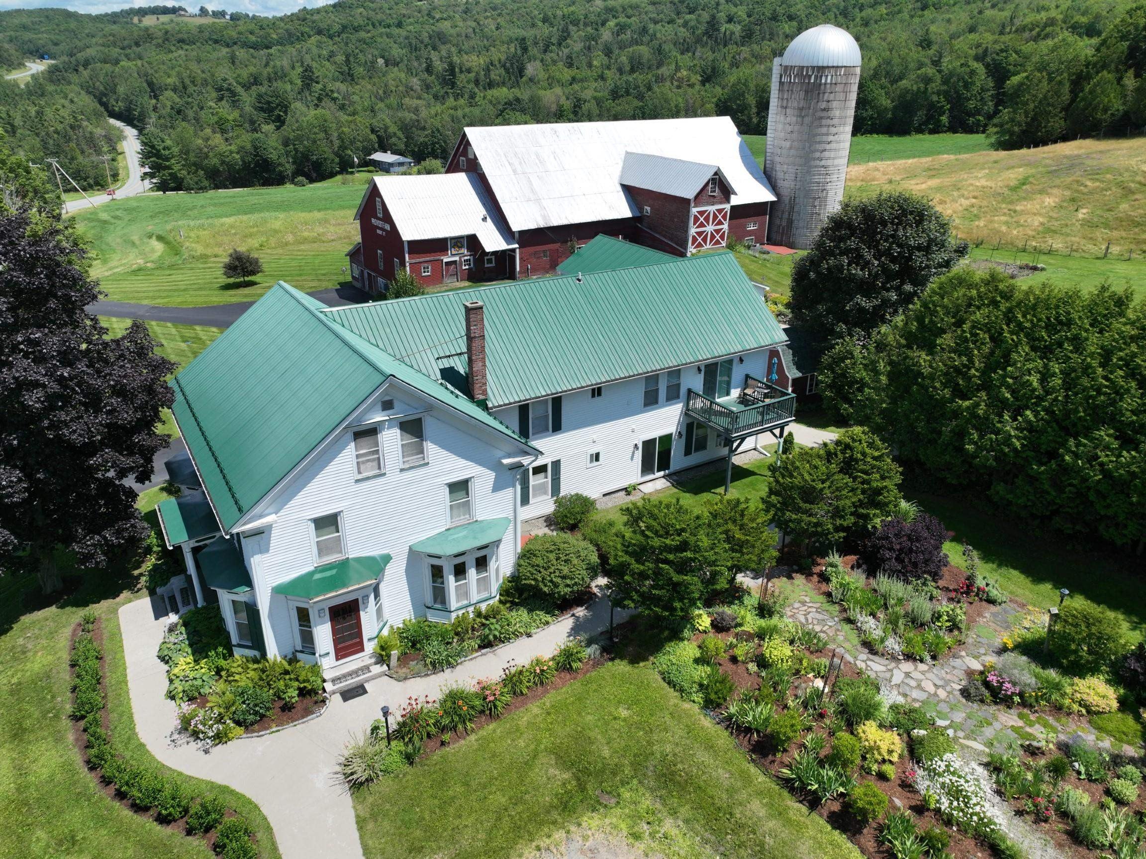 Derby, Vermont, 05829, United States, ,Residential,For Sale,1998770