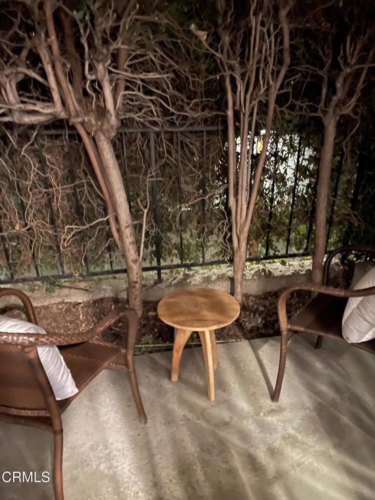 Pasadena, California, 91106, United States, 2 Bedrooms Bedrooms, ,3 BathroomsBathrooms,Residential,For Sale,1989183