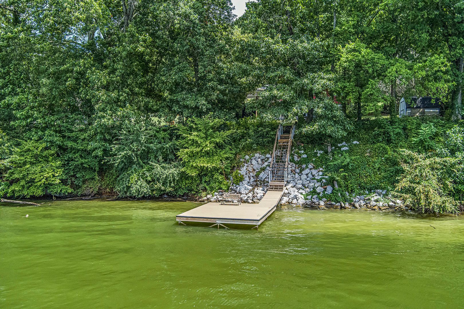 Harriman, Tennessee, 37748, United States, 3 Bedrooms Bedrooms, ,3 BathroomsBathrooms,Residential,For Sale,2011405