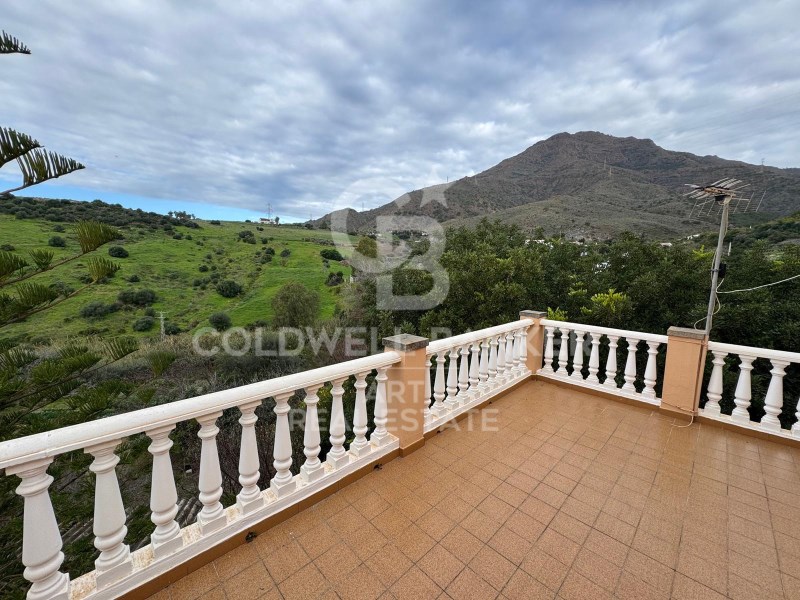 Estepona, Andalusia, ES, 4 Bedrooms Bedrooms, ,1 BathroomBathrooms,Residential,For Sale,1806484