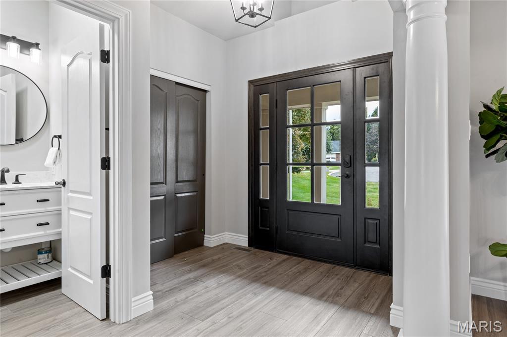 Weldon Spring, Missouri, 63304, United States, 3 Bedrooms Bedrooms, ,3 BathroomsBathrooms,Residential,For Sale,1989654