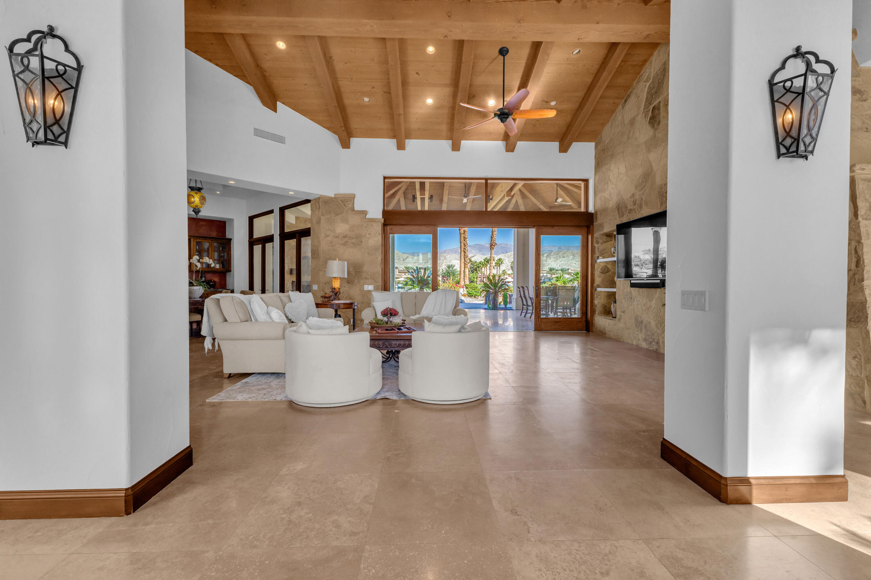 Indio, California, 92203, United States, 5 Bedrooms Bedrooms, ,4 BathroomsBathrooms,Residential,For Sale,1992835