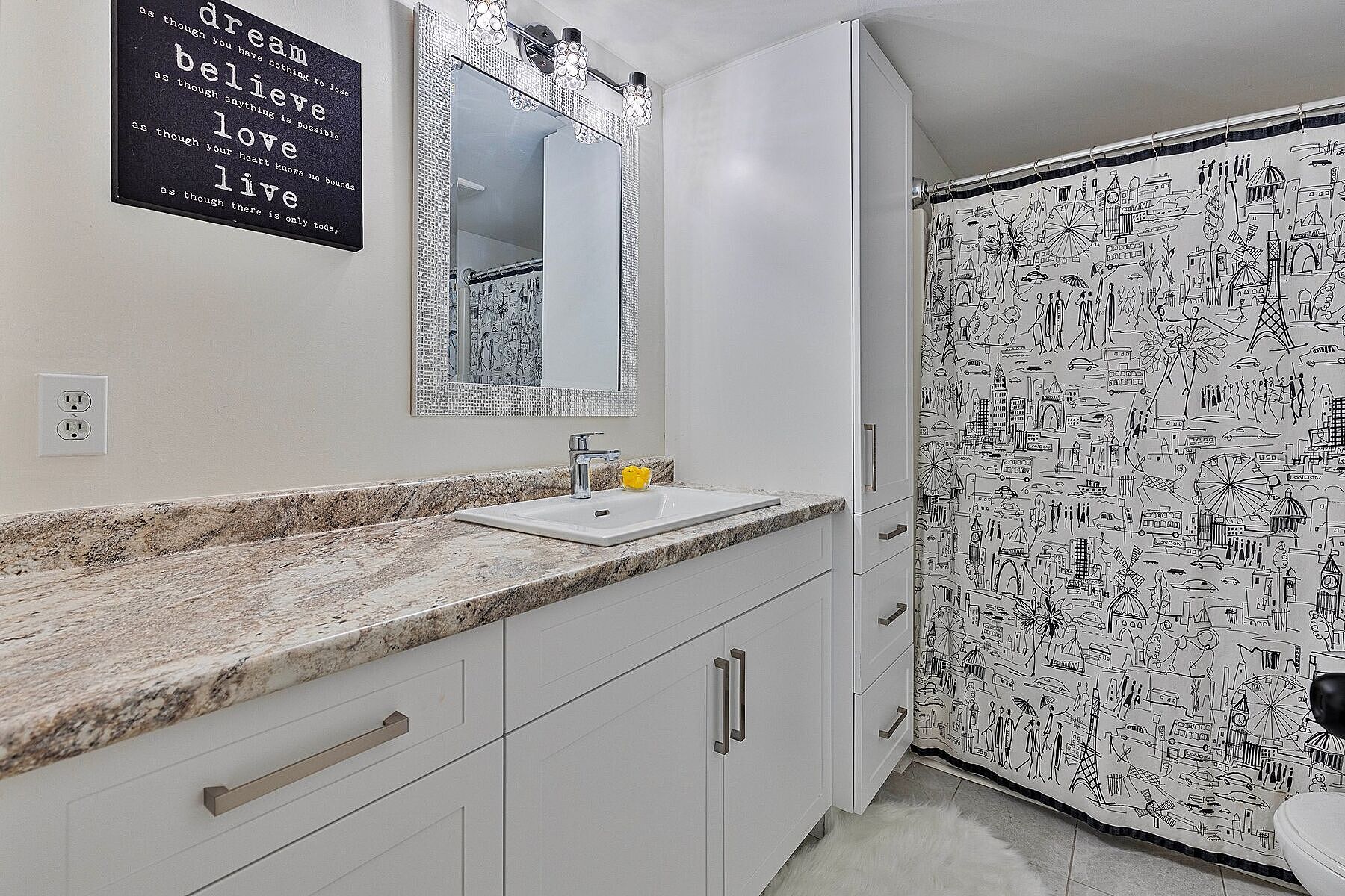  Renovated Ground Floor Condo - 物件實景