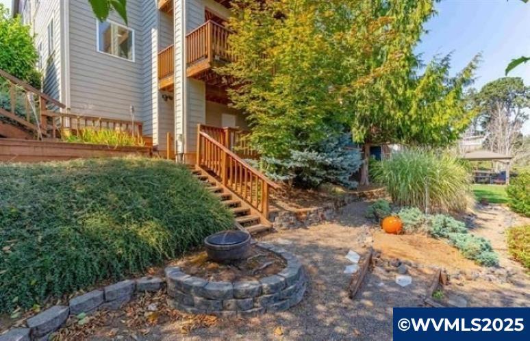 Salem, Oregon, 97306, United States, 4 Bedrooms Bedrooms, ,3 BathroomsBathrooms,Residential,For Sale,1989443