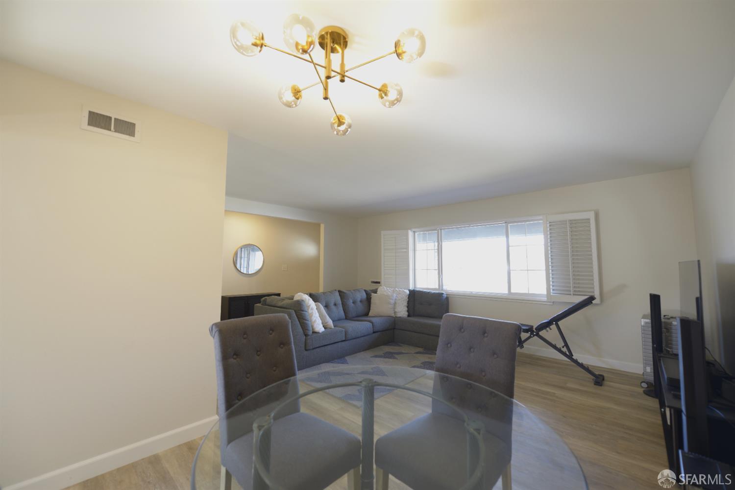 Hayward, California, 94544, United States, 3 Bedrooms Bedrooms, ,2 BathroomsBathrooms,Residential,For Sale,2002004