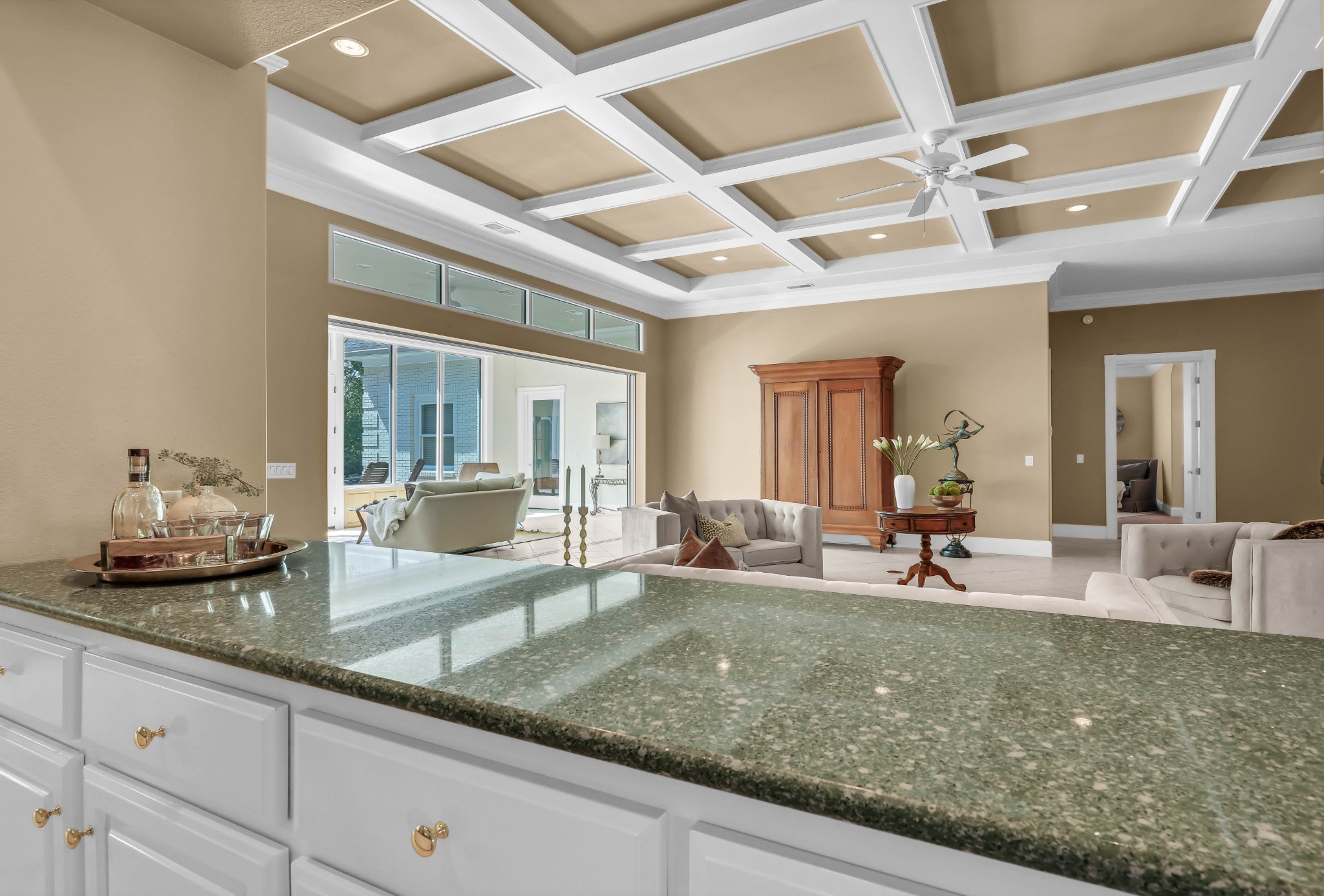 Clarksville, Tennessee, 37043, United States, 4 Bedrooms Bedrooms, ,4 BathroomsBathrooms,Residential,For Sale,1980790