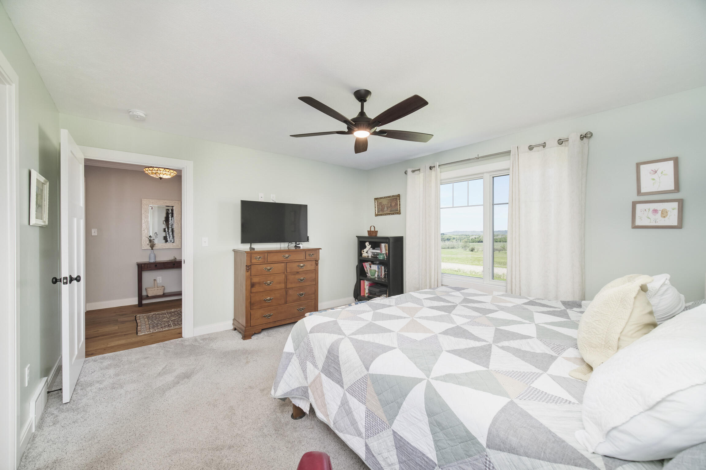 Manistee, Michigan, 49660, United States, 3 Bedrooms Bedrooms, ,2 BathroomsBathrooms,Residential,For Sale,2049083