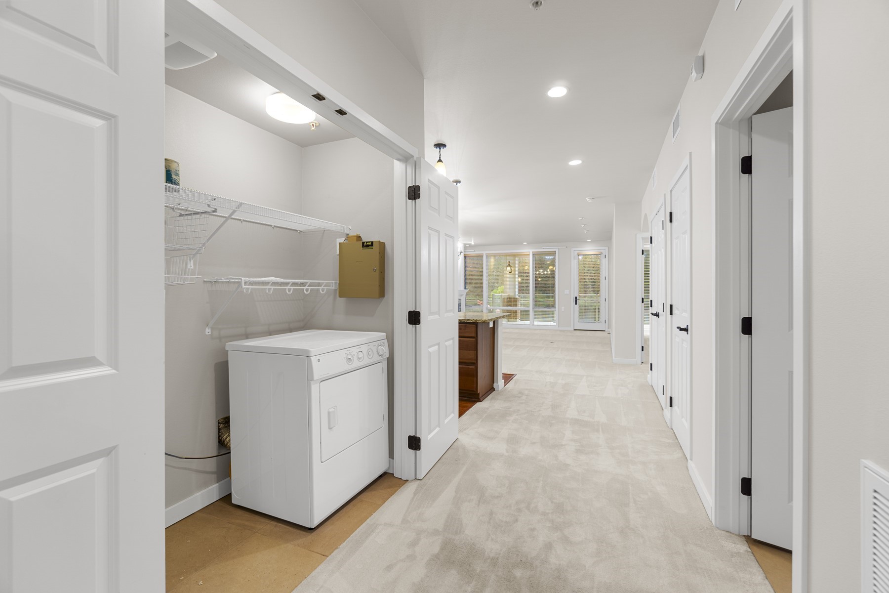  Luxury Waterfront Condo on Spokane River - 物件實景