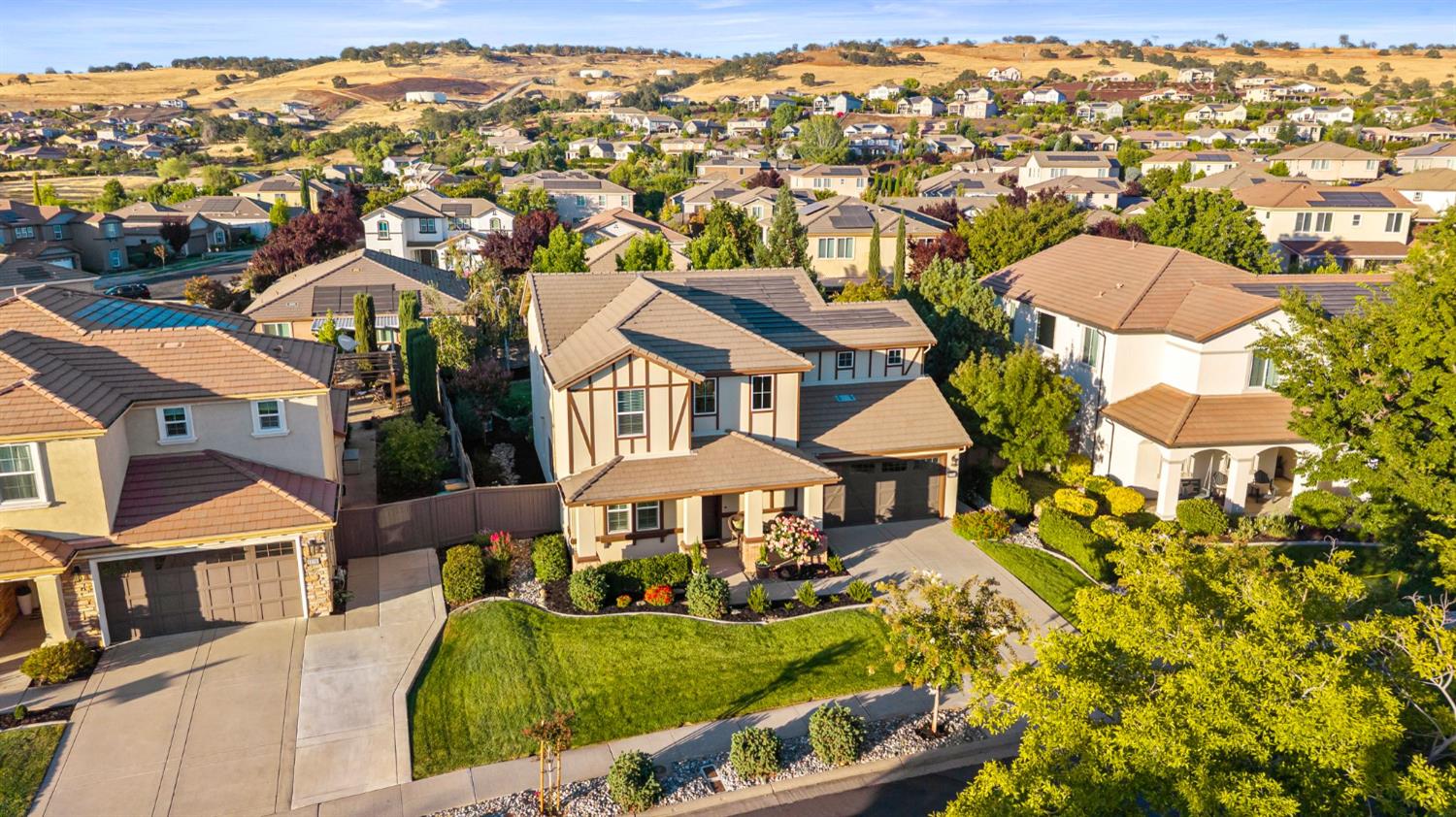 El Dorado Hills, California, 95762, United States, 4 Bedrooms Bedrooms, ,3 BathroomsBathrooms,Residential,For Sale,1925996