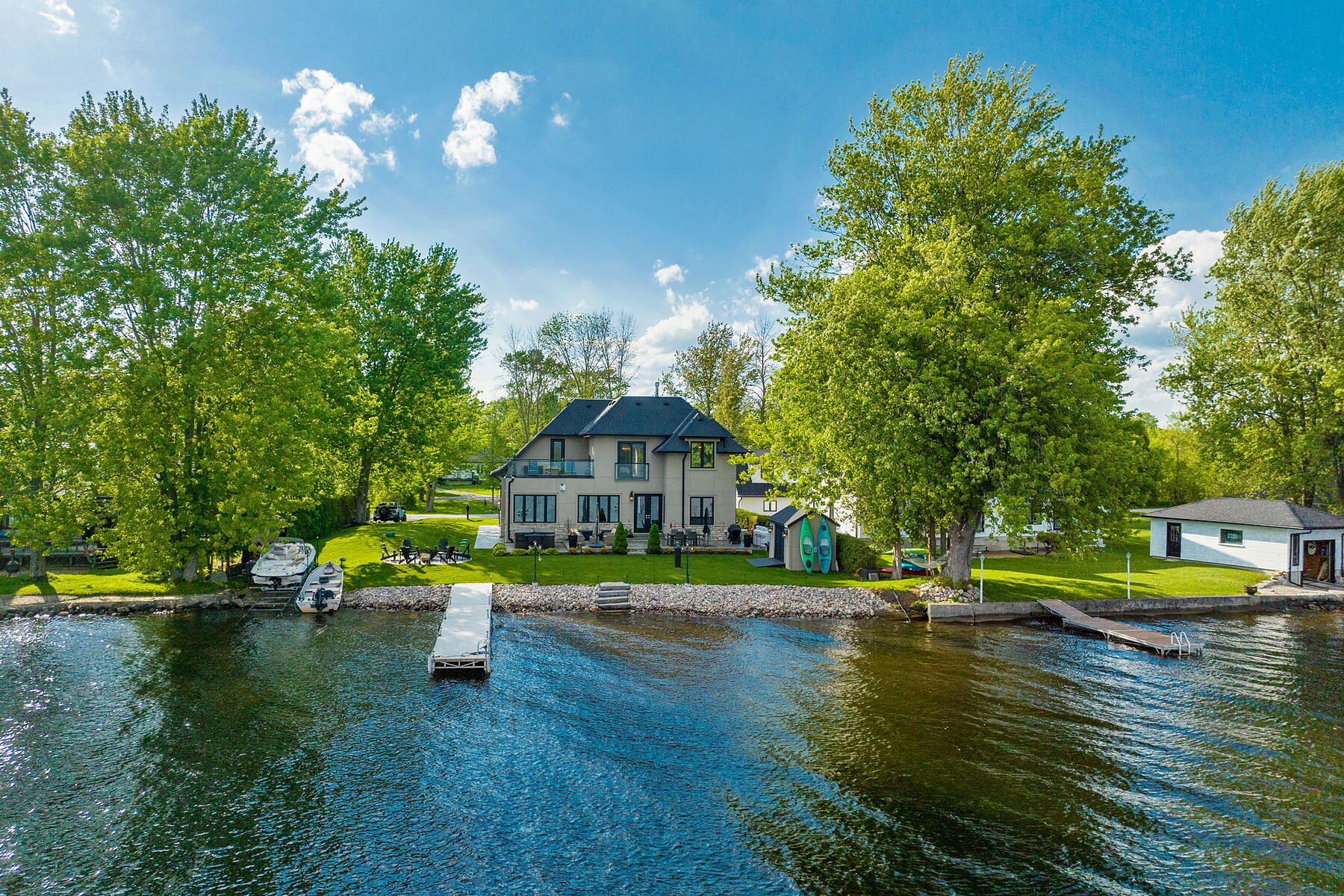  Kawartha Lakes, Muskoka - 物件實景