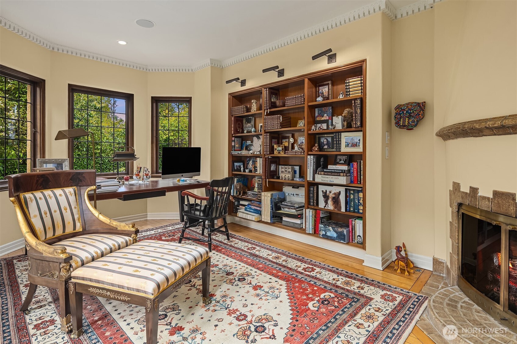 Seattle, Washington, 98112, United States, 4 Bedrooms Bedrooms, ,3 BathroomsBathrooms,Residential,For Sale,1770318
