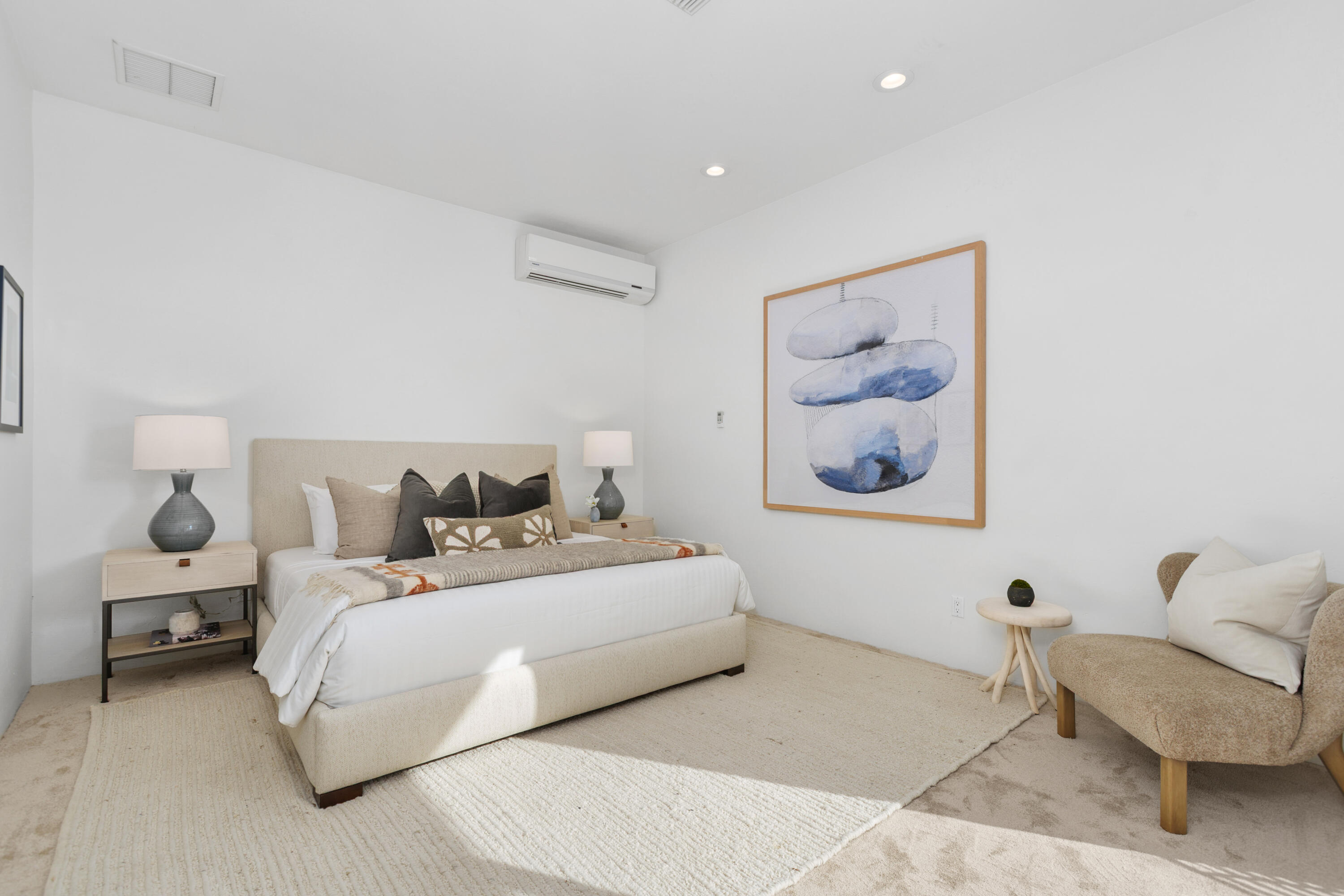 La Quinta, California, 92253, United States, 4 Bedrooms Bedrooms, ,1 BathroomBathrooms,Residential,For Sale,1999091