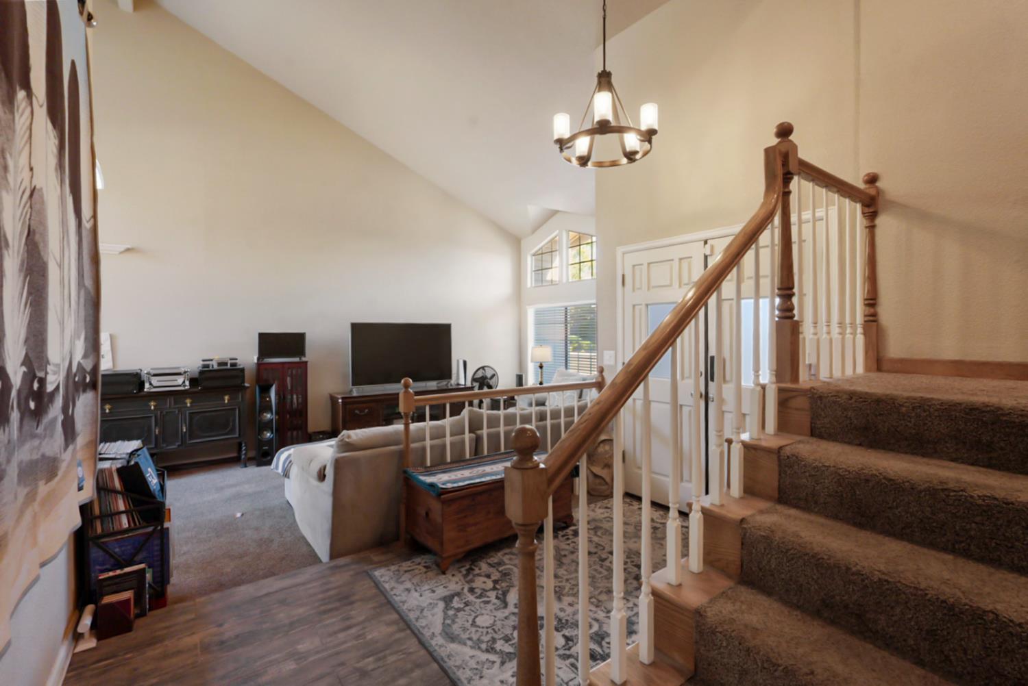 Modesto, California, 95355, United States, 4 Bedrooms Bedrooms, ,3 BathroomsBathrooms,Residential,For Sale,1981572