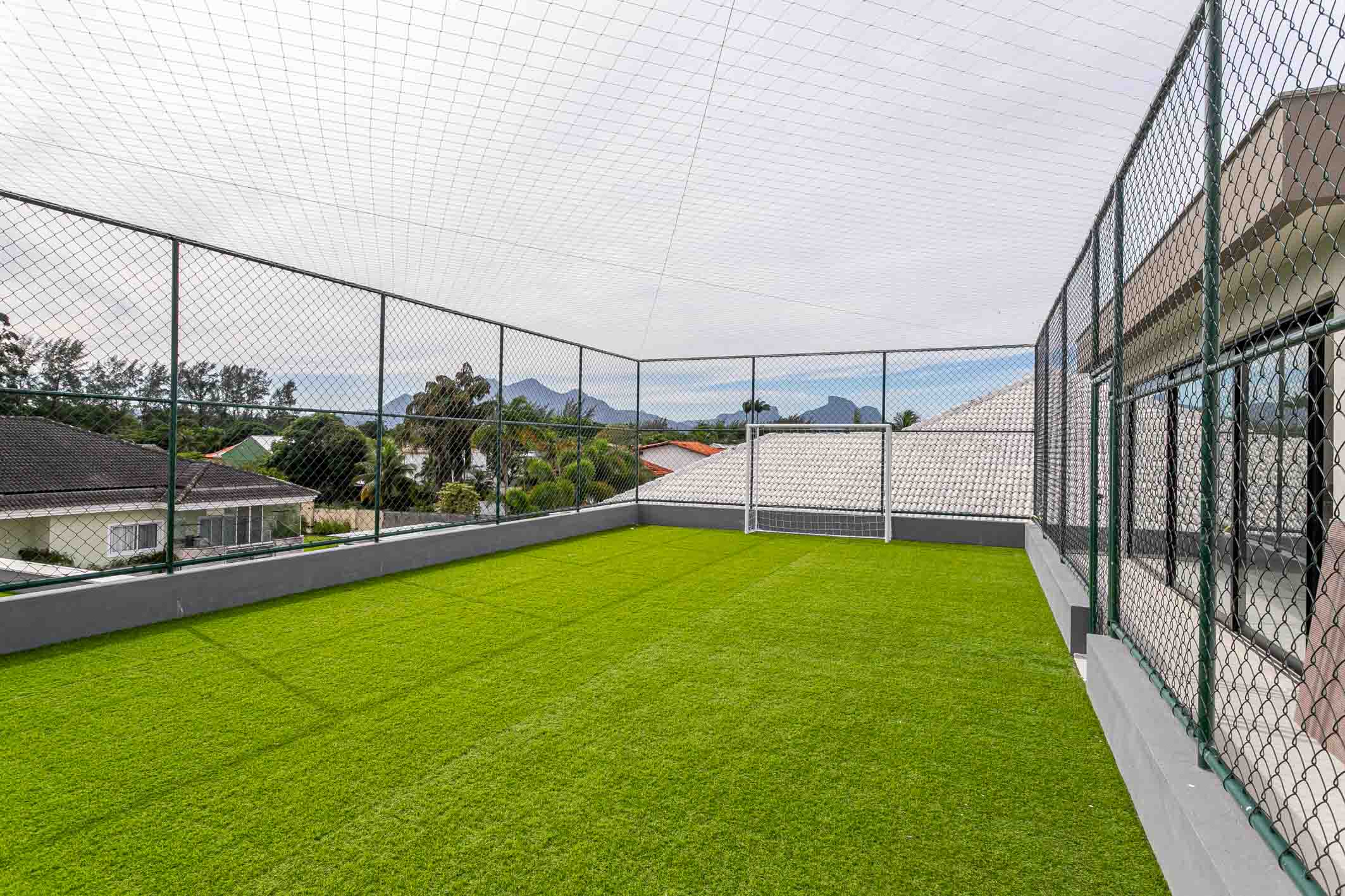  Contemporary house in a sought-after condominium - 物件實景