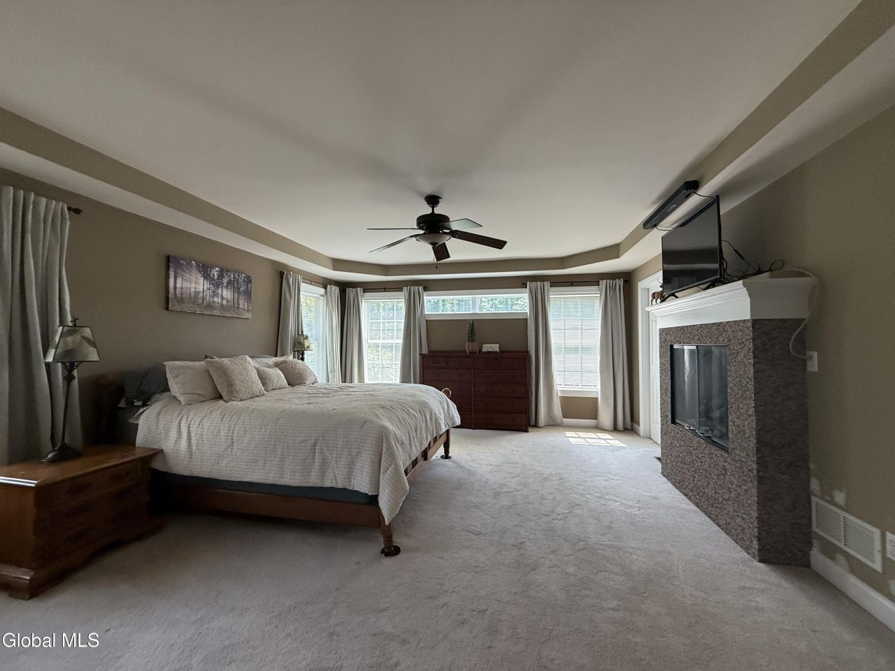 Queensbury, New York, 12804, United States, 4 Bedrooms Bedrooms, ,4 BathroomsBathrooms,Residential,For Sale,1908920