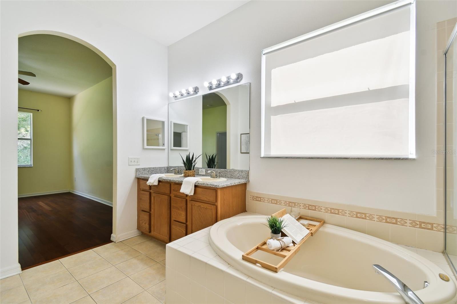 Tampa, Florida, 33647, United States, 4 Bedrooms Bedrooms, ,3 BathroomsBathrooms,Residential,For Sale,1904401
