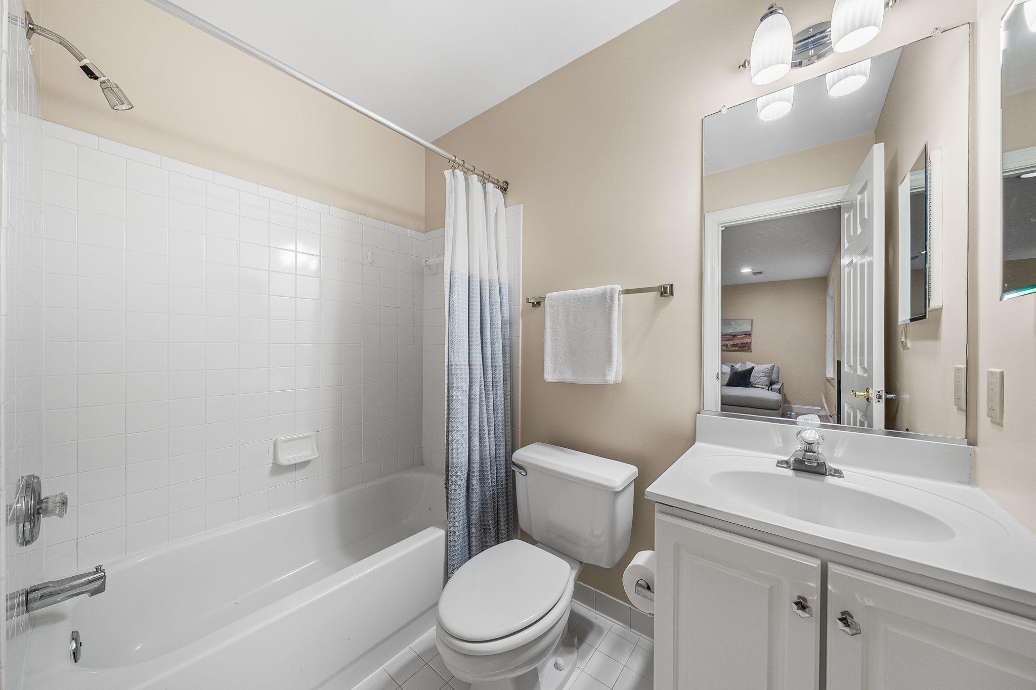  1588 N Colonial Terrace, Arlington, VA, 22209 - 物件實景