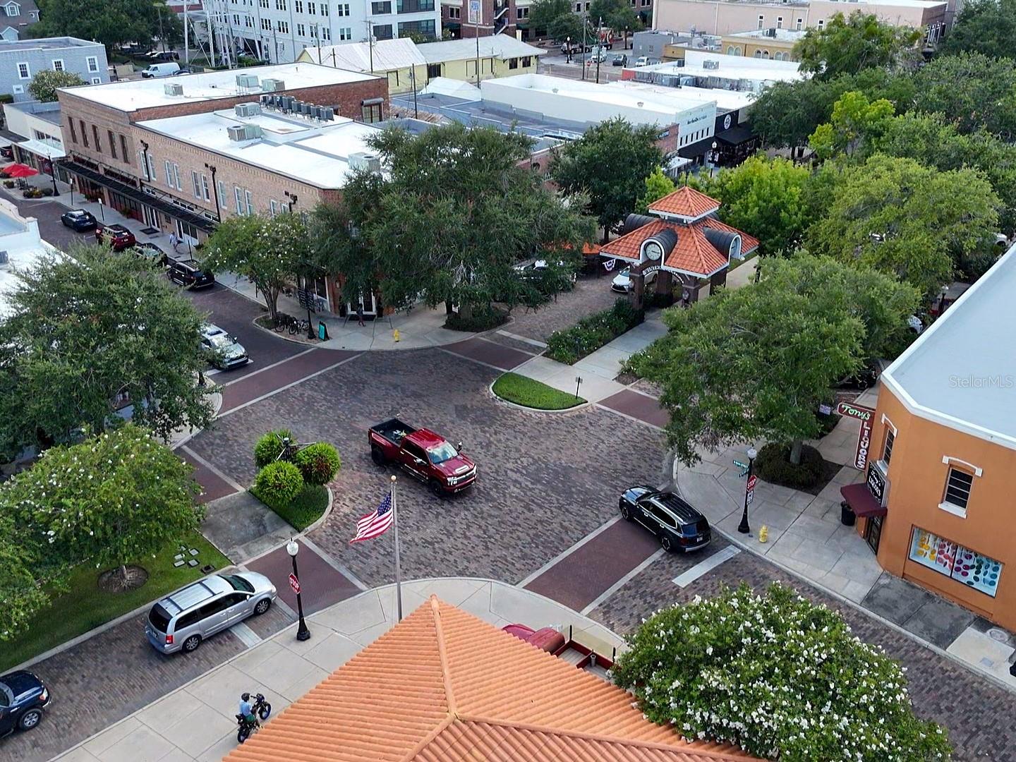 WINTER GARDEN, Florida, 34787, United States, 5 Bedrooms Bedrooms, ,3 BathroomsBathrooms,Residential,For Sale,1974111