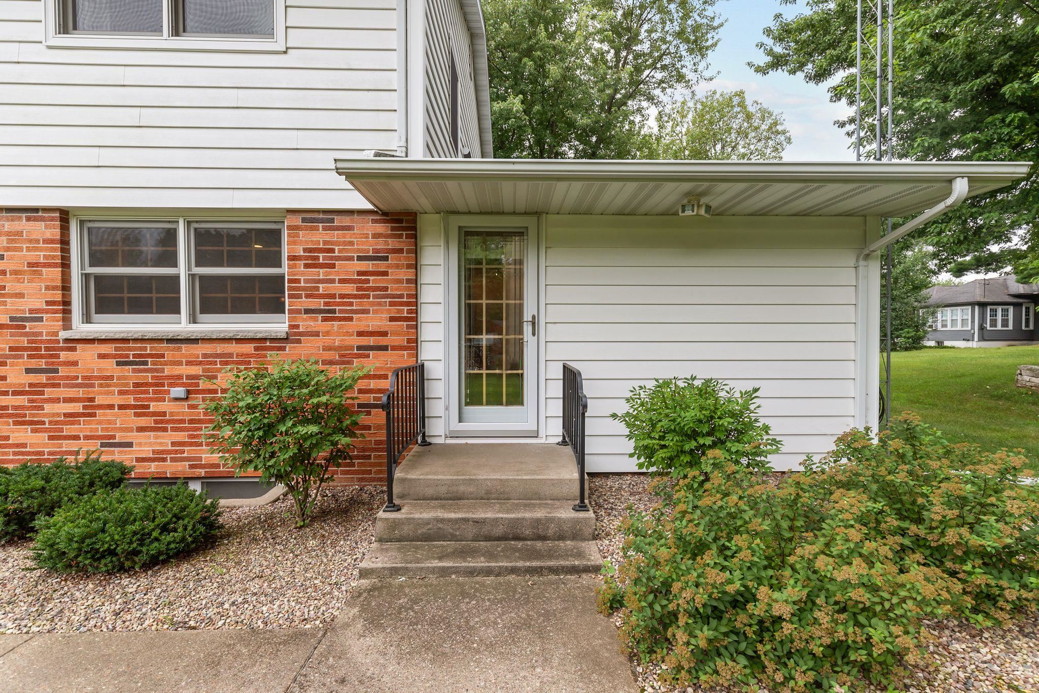 WAUTOMA, Wisconsin, 54982, United States, 4 Bedrooms Bedrooms, ,3 BathroomsBathrooms,Residential,For Sale,1955228