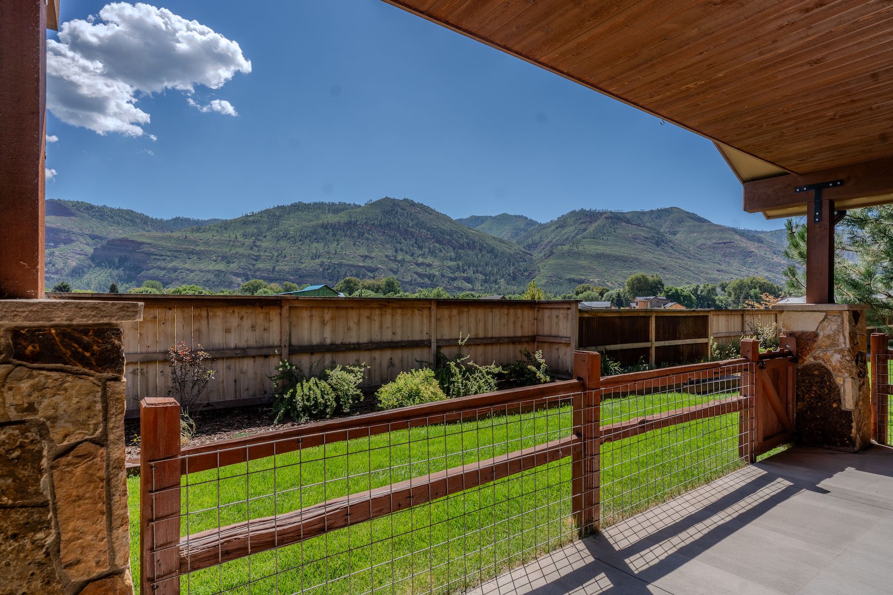  228 Trimble Crossing Drive - 物件實景