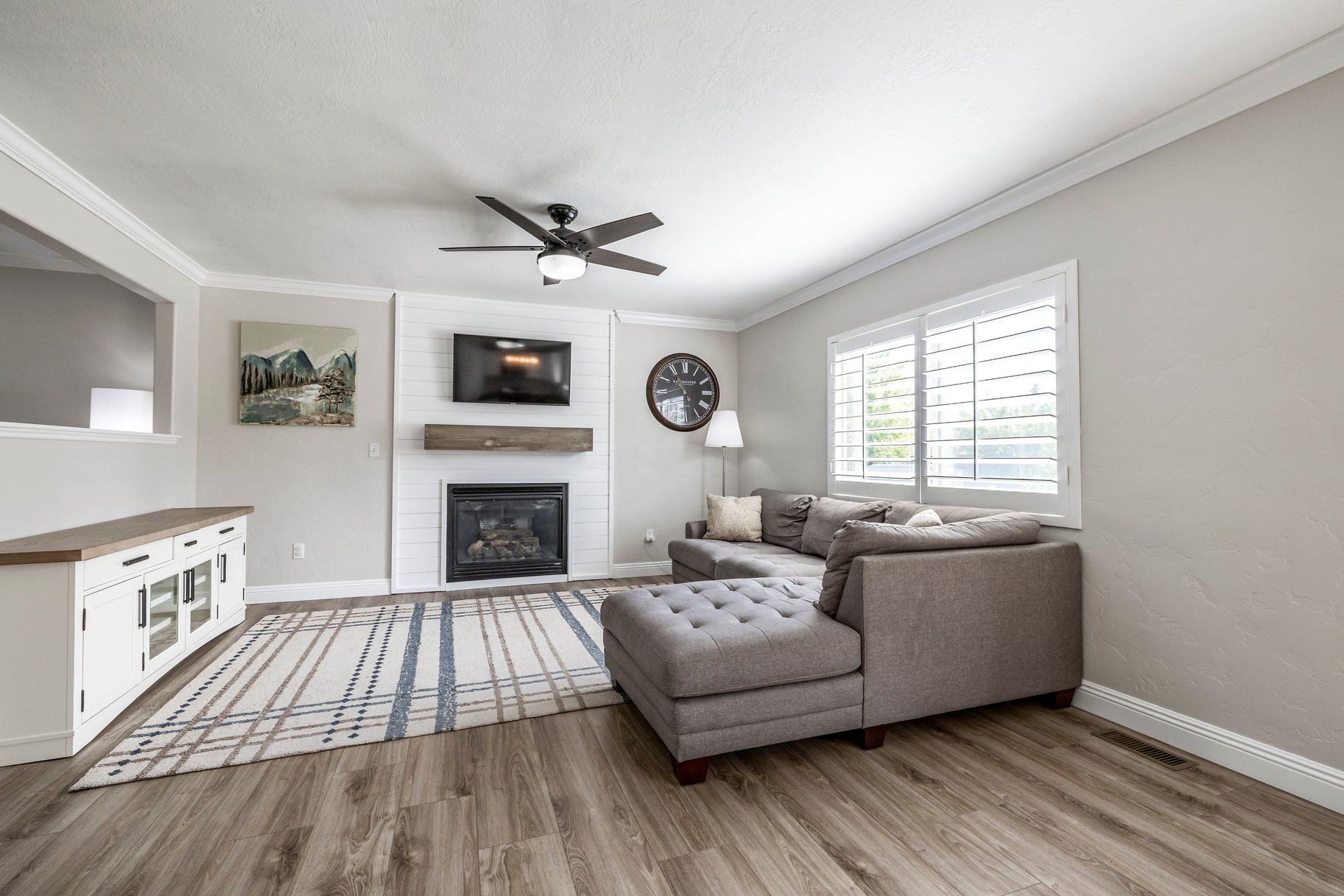  Fantastic Floor Plan in Great West Haven Location - 物件實景