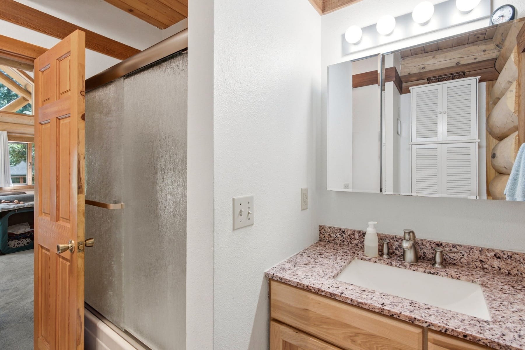  282 EDGEWATER DR Carson, WA 98610 - 物件實景