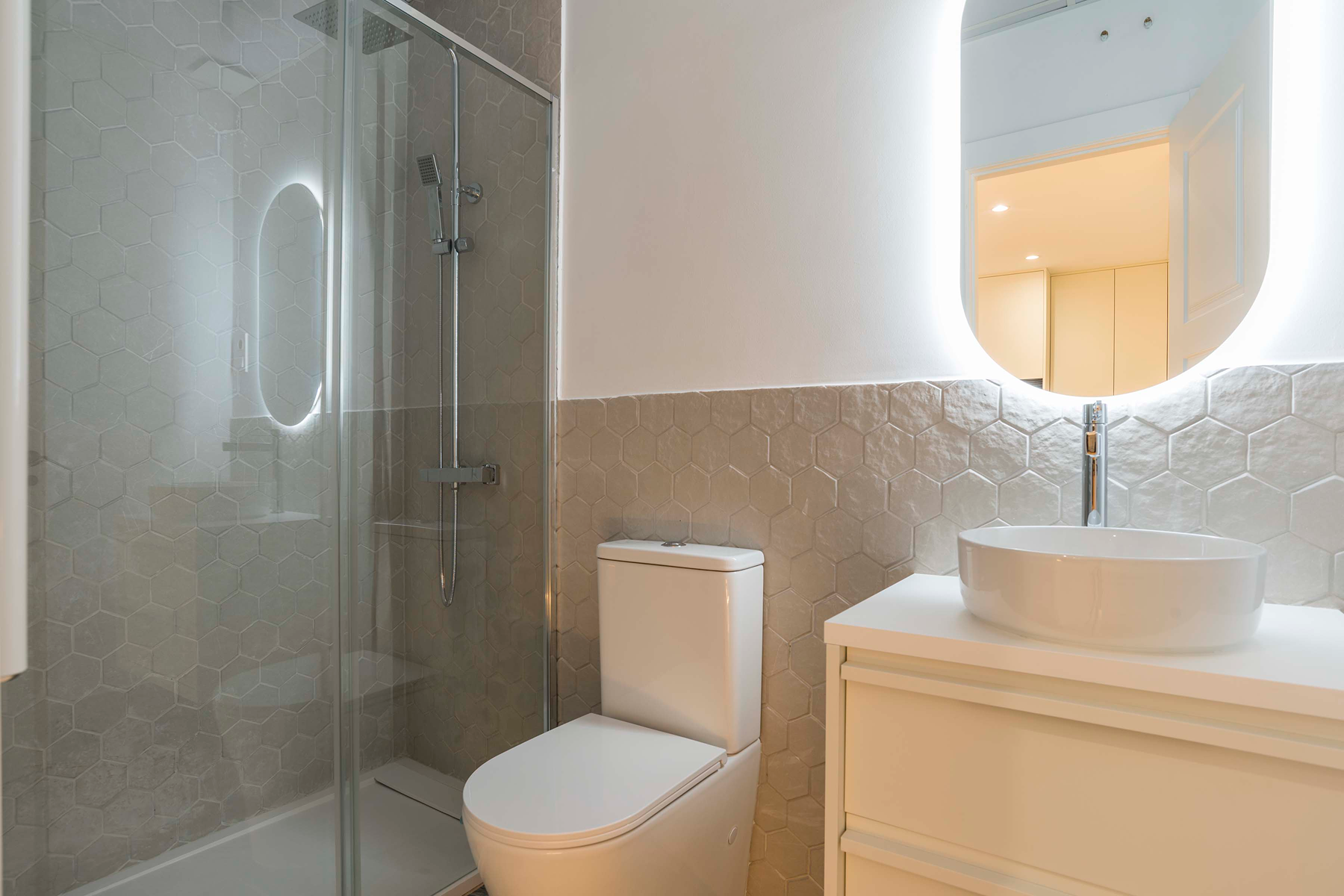  Renovated ground floor with private patio in Argüelles - 物件實景