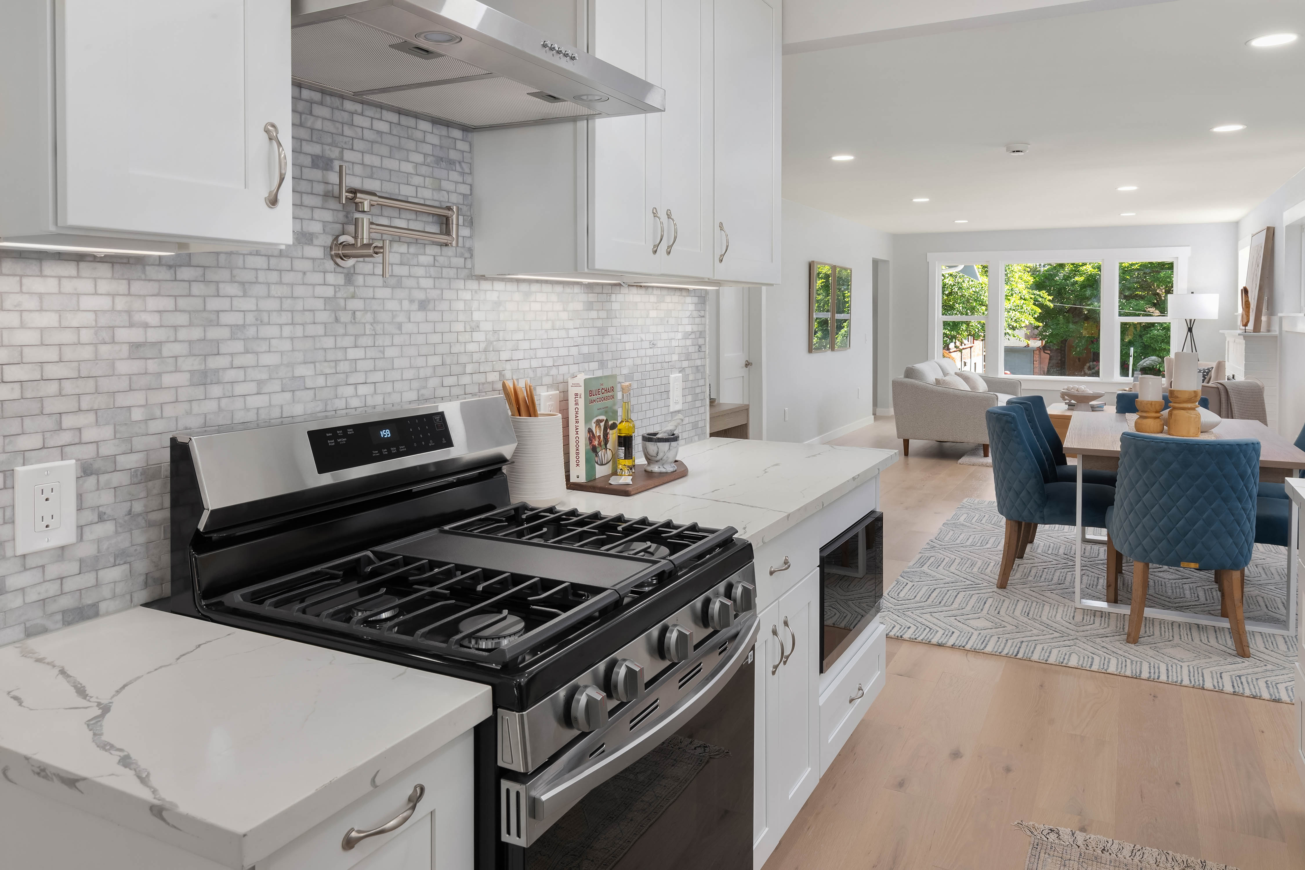  1312 NE 70th St, Seattle, WA 98115 - 物件實景
