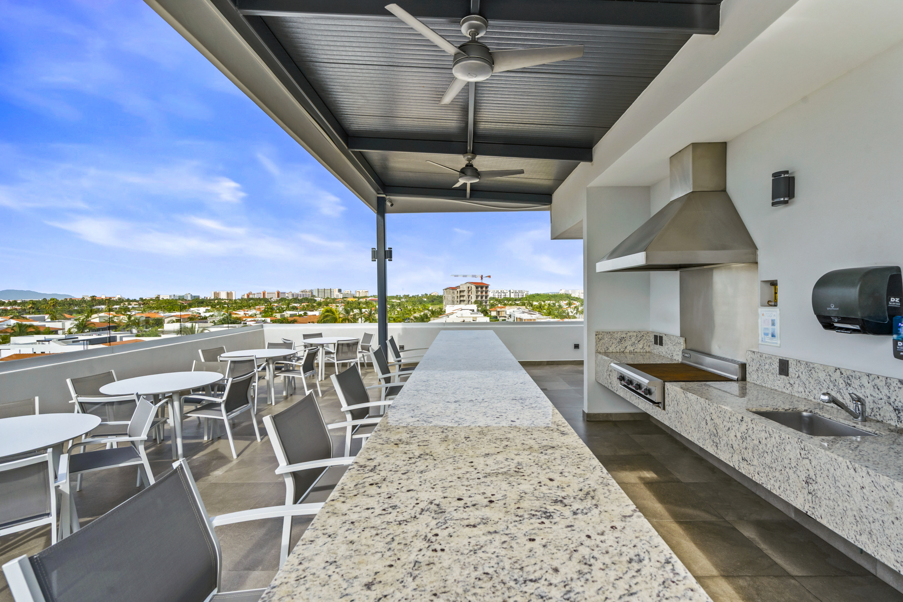  Bengala Boutique 401  Corner Apartment with tropical views in Los Tigres - 物件實景
