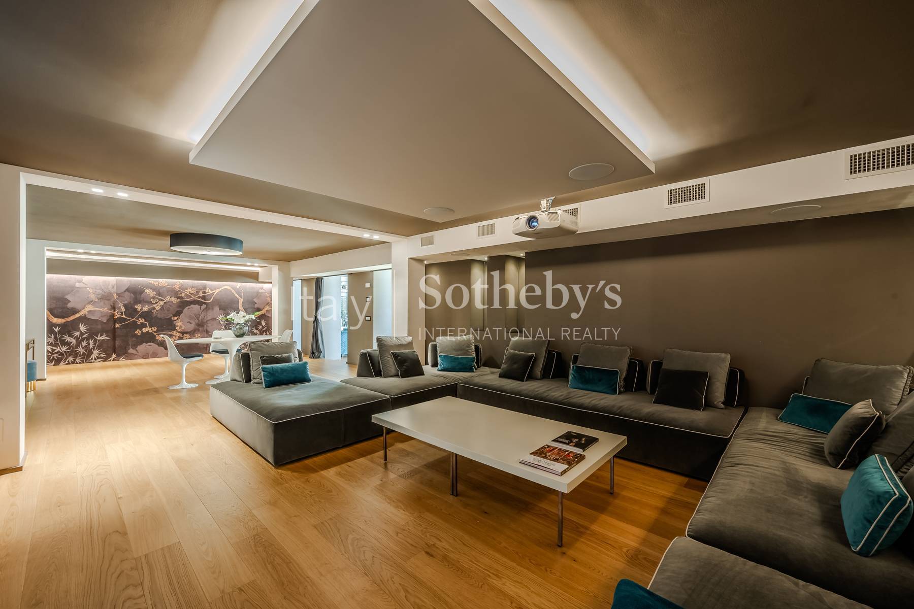  Exclusive modern villa with panoramic lake views and spa - 物件實景