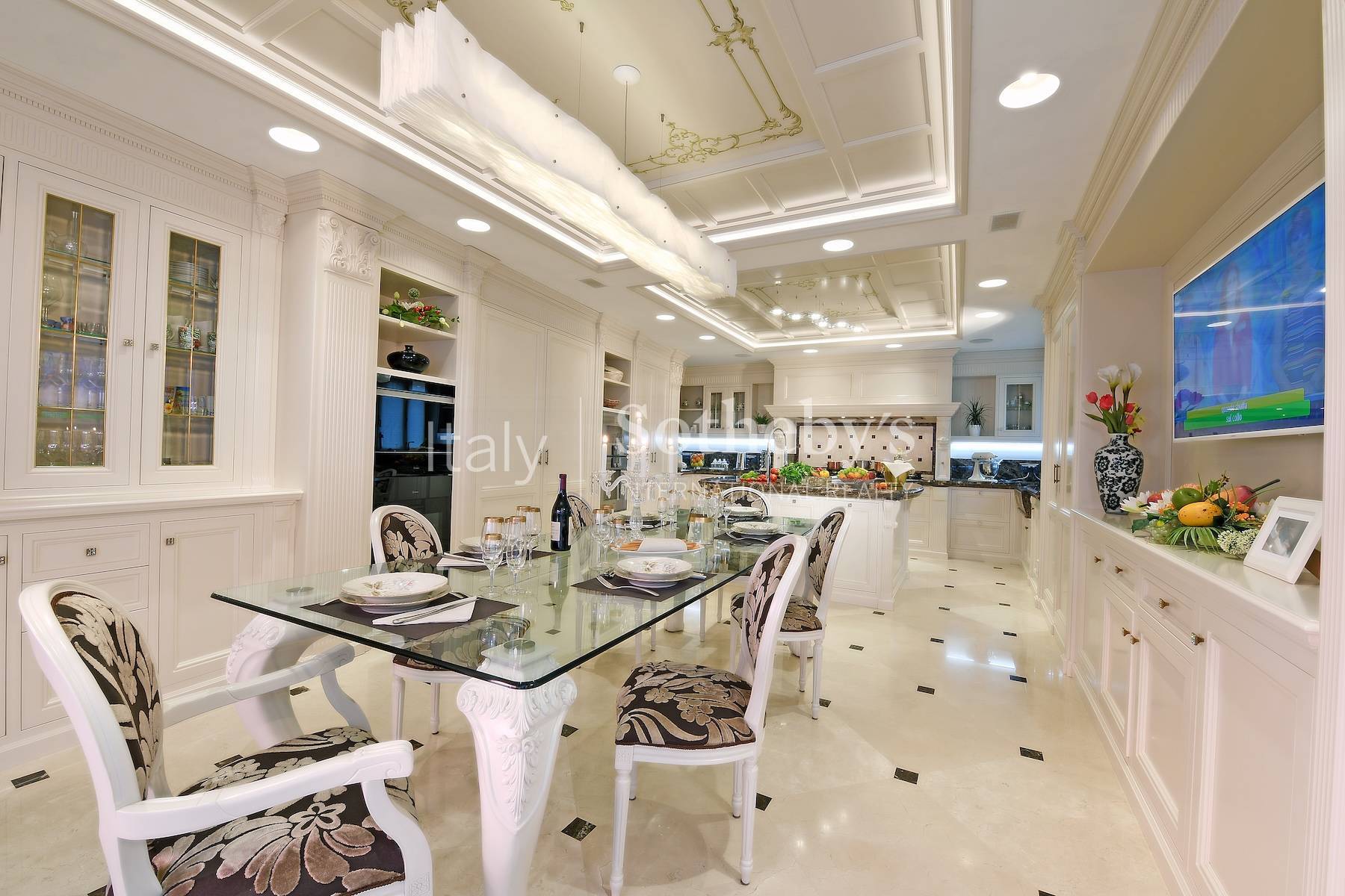  Splendid residence with swimming pool in the centre of Cherasco - 物件實景