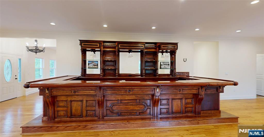 Sandyston, New Jersey, 07826, United States, 6 Bedrooms Bedrooms, ,5 BathroomsBathrooms,Residential,For Sale,1906091