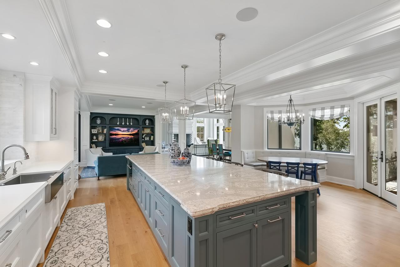Orono, Minnesota, 55391, United States, 6 Bedrooms Bedrooms, ,7 BathroomsBathrooms,Residential,For Sale,1934197