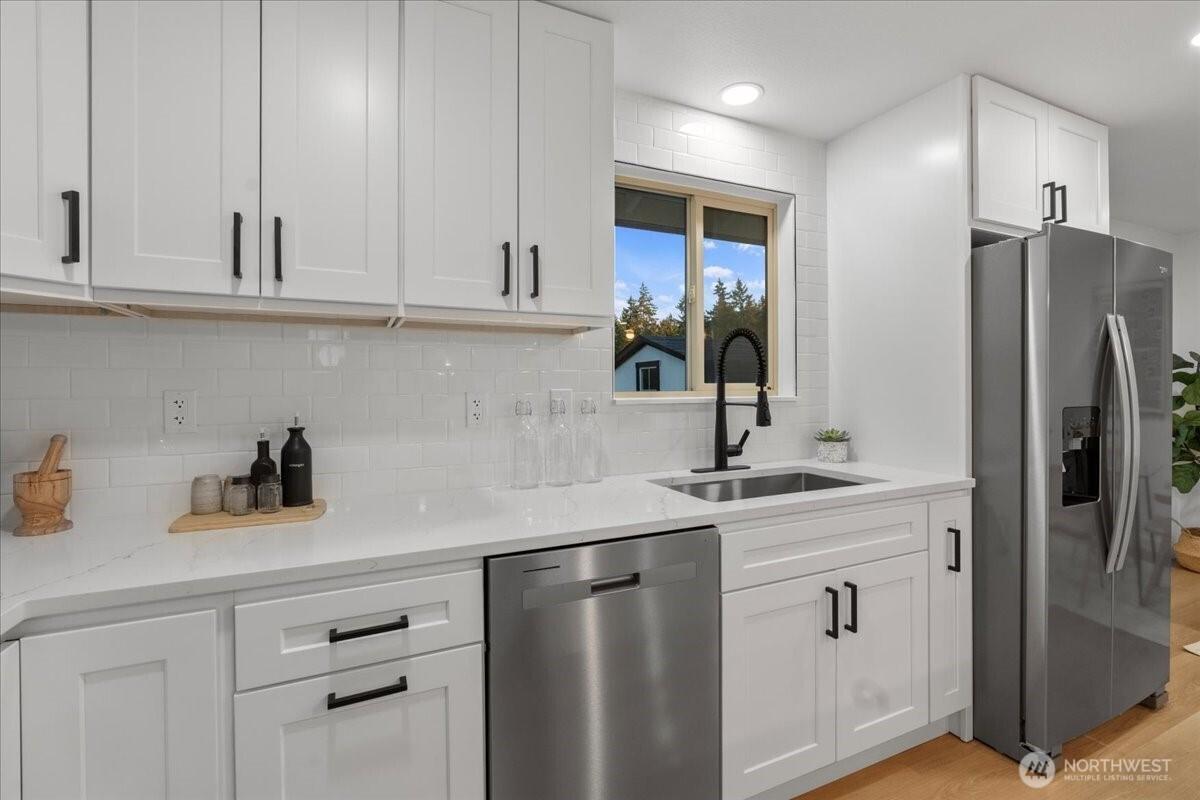 TACOMA, Washington, 98404, United States, 3 Bedrooms Bedrooms, ,2 BathroomsBathrooms,Residential,For Sale,1987479