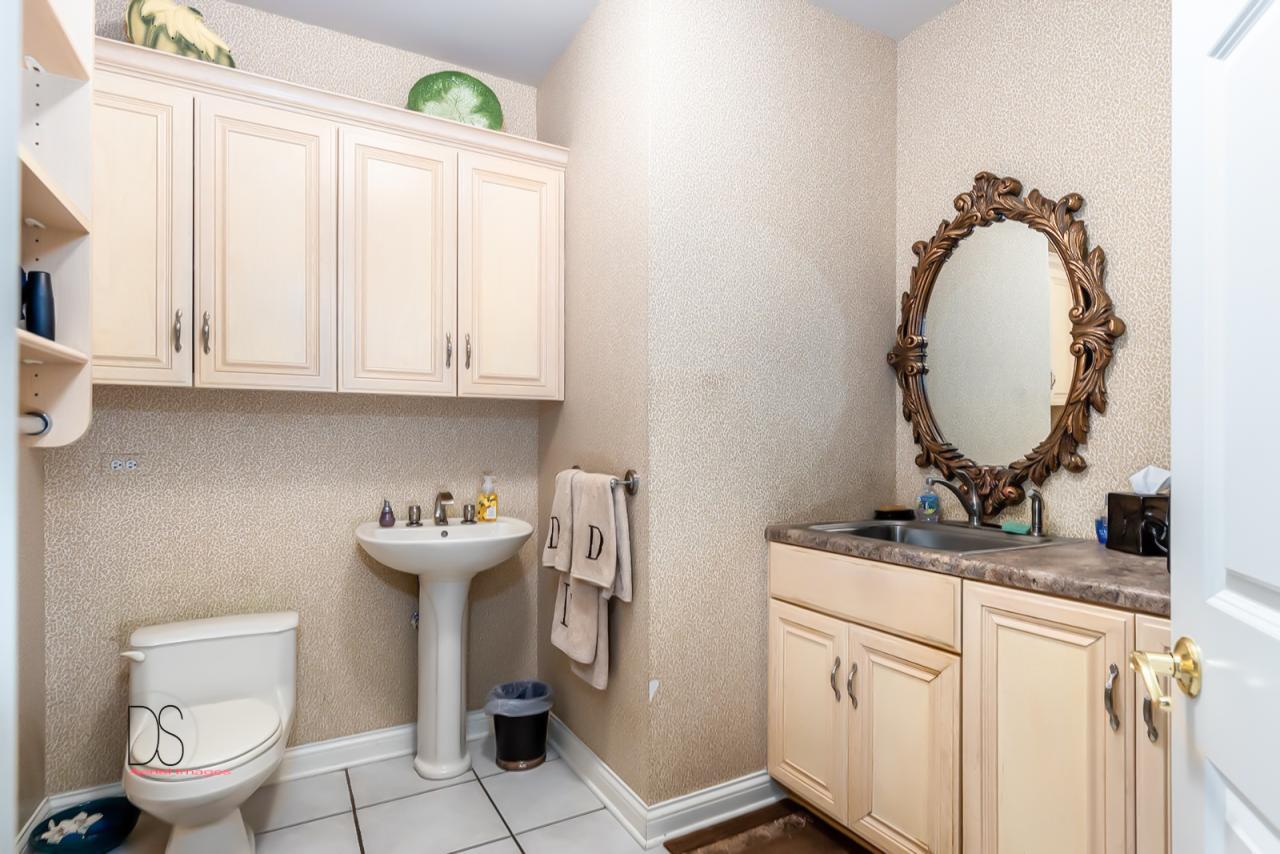 34 Conservation Court, Lasalle, Illinois, 61301, United States, 6 Bedrooms Bedrooms, ,6 BathroomsBathrooms,Residential,For Sale,34 Conservation Court,1627467