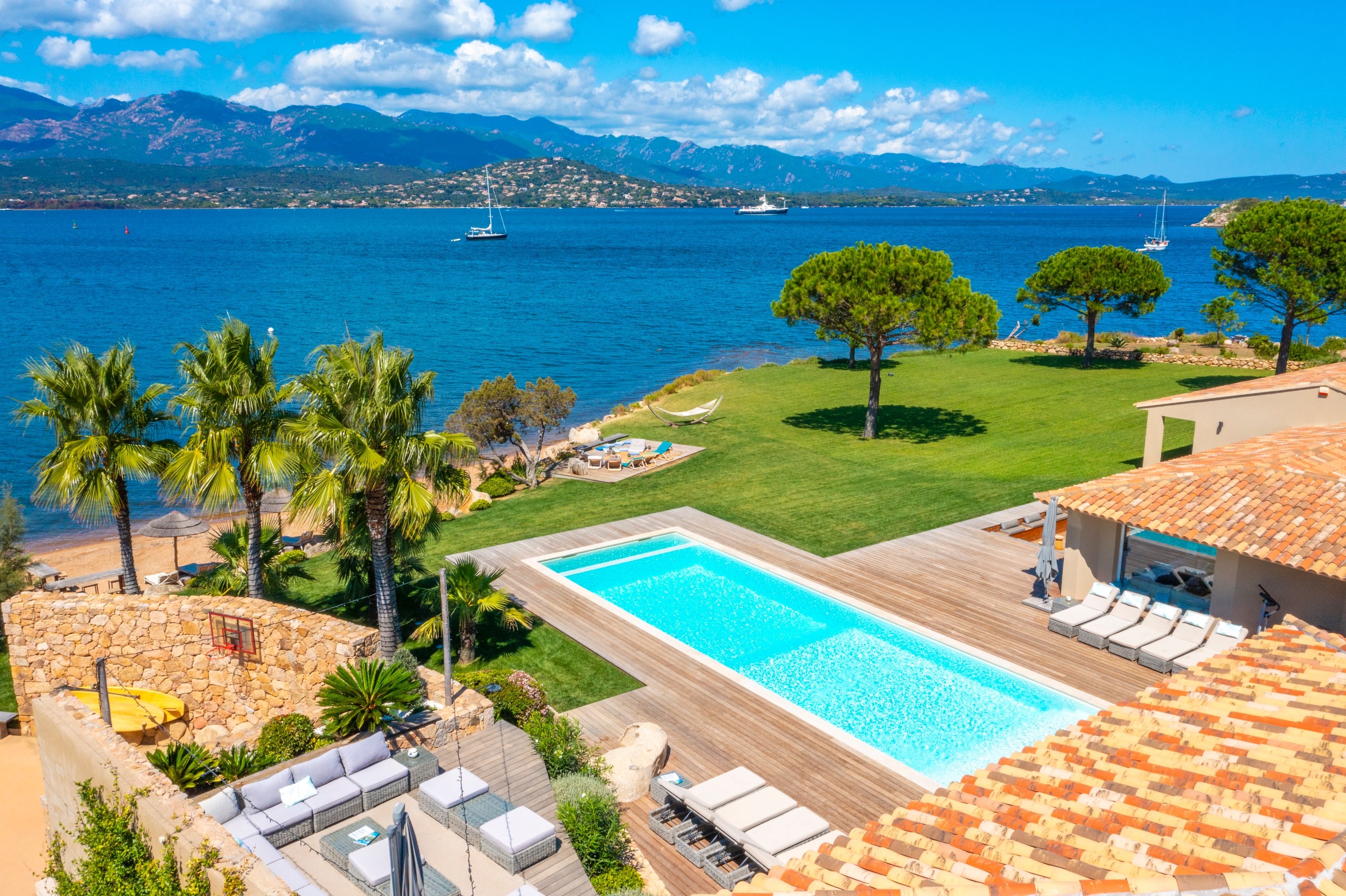  FOR SALE: EXCEPTIONAL WATERFRONT PROPERTY - GULF OF PORTO-VECCHIO - CORSICA - 物件實景