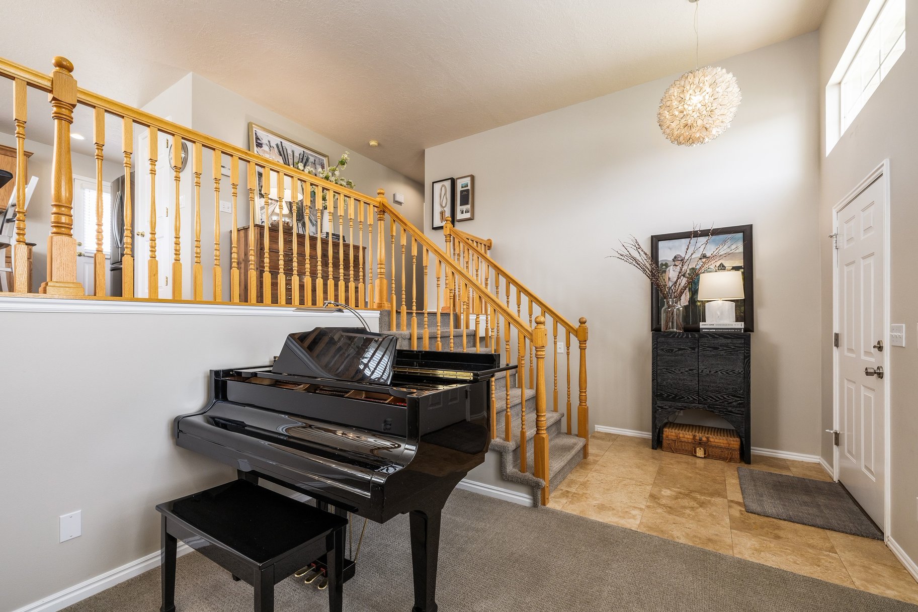  Updated 4-Bed with RV Parking, Mountain Views, and Large Fenced Backyard - 物件實景