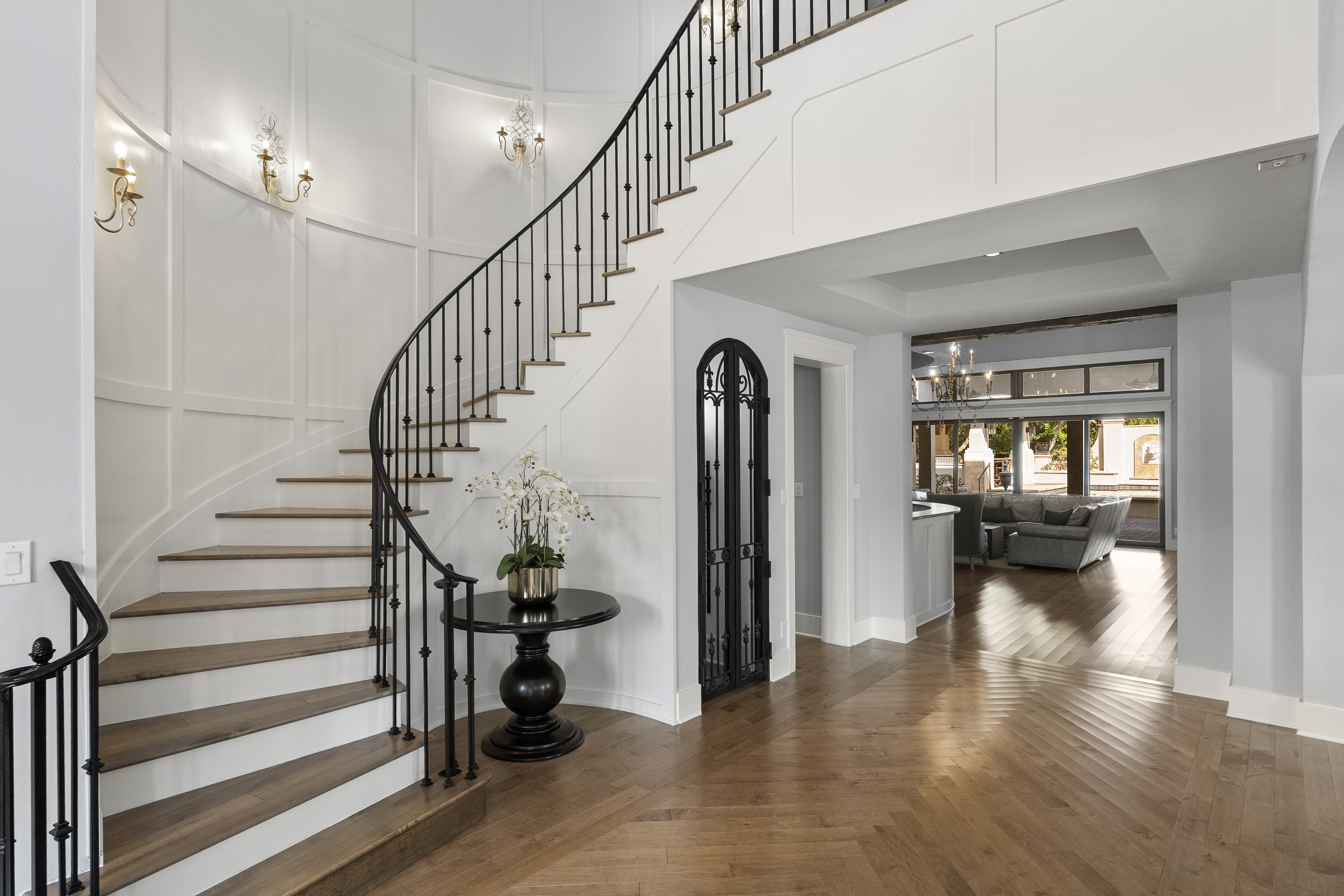  Extraordinary Estate in The Dominion with Dual Residences - 物件實景