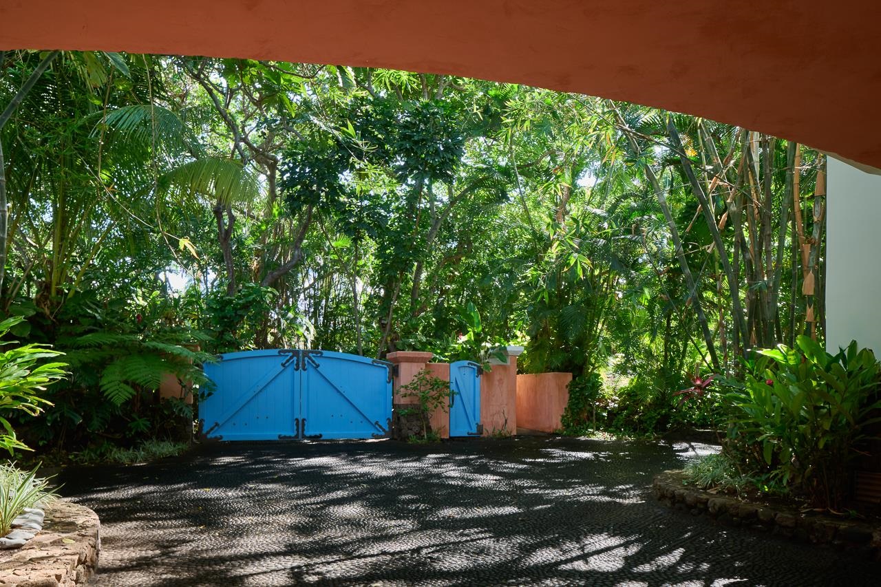 Lahaina, Hawaii, 96761, United States, 4 Bedrooms Bedrooms, ,5 BathroomsBathrooms,Residential,For Sale,1972639