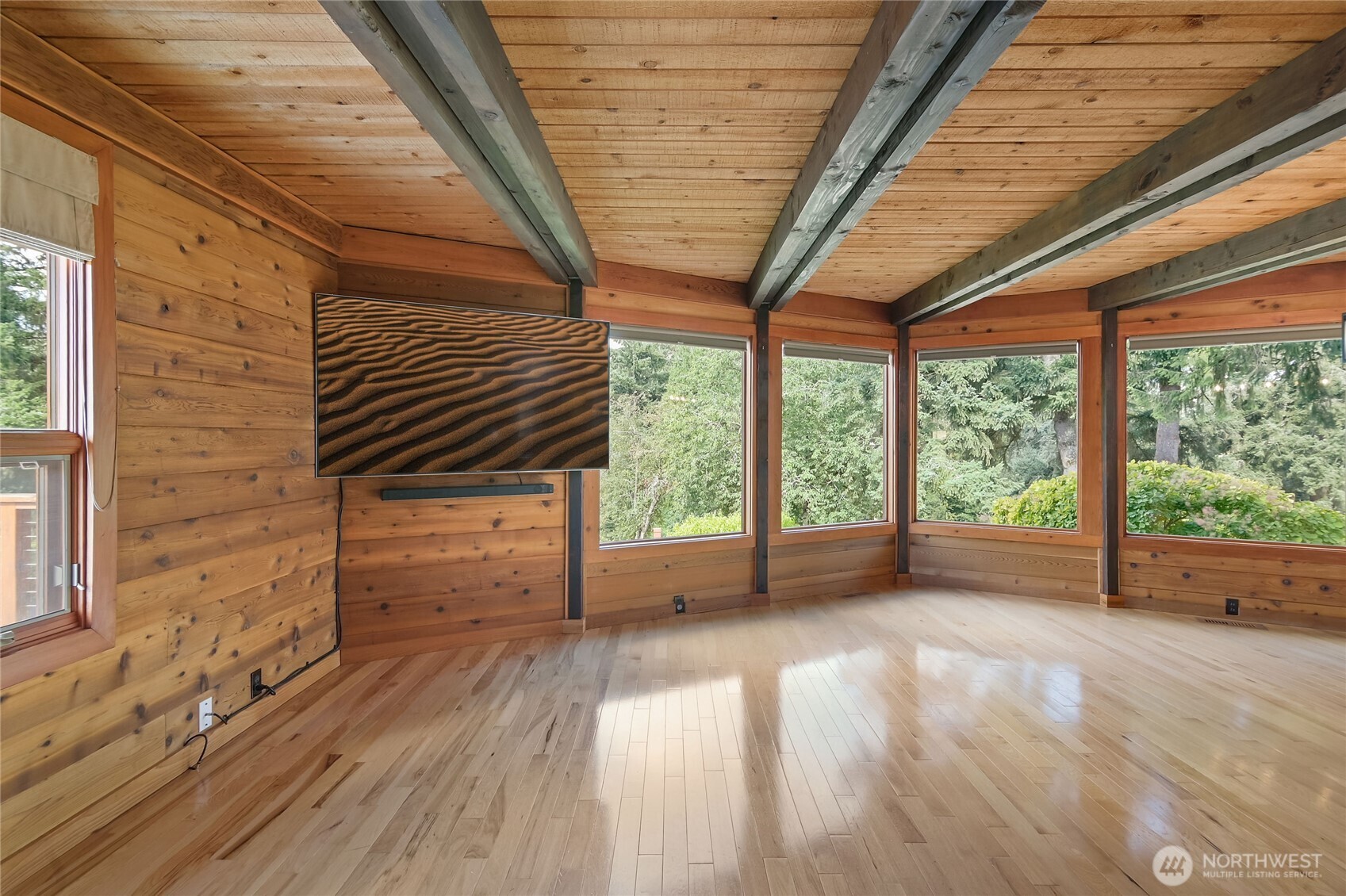 Kalama, Washington, 98625, United States, 3 Bedrooms Bedrooms, ,3 BathroomsBathrooms,Residential,For Sale,1986549