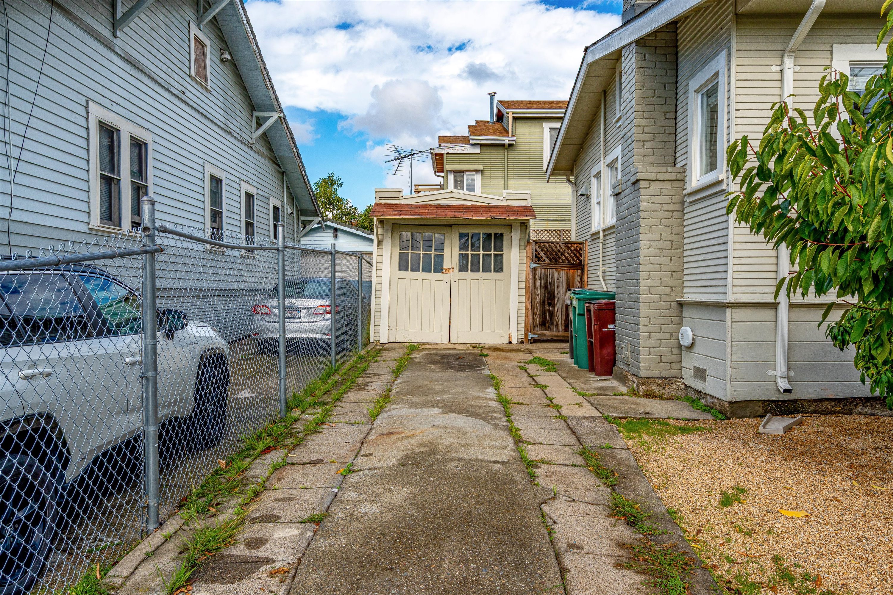  3661 Loma Vista Avenue, Oakland, CA 94619 - 物件實景