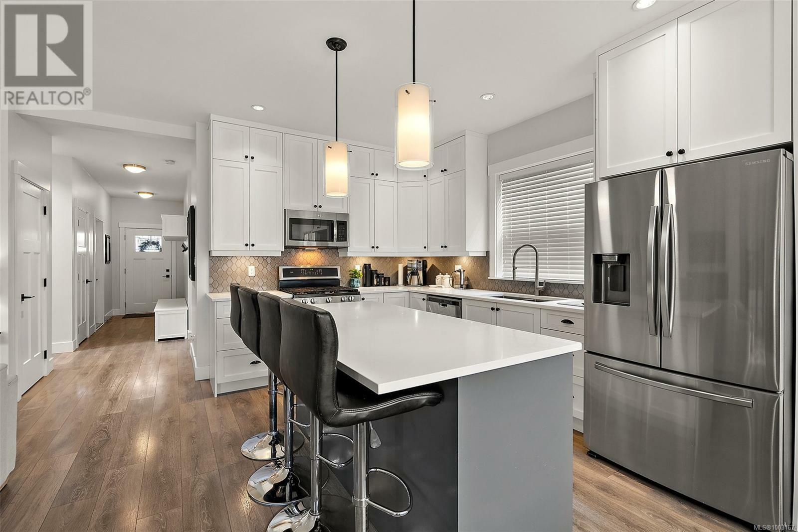 LANGFORD, British Columbia, V9B 0R8, CA, 5 Bedrooms Bedrooms, ,4 BathroomsBathrooms,Residential,For Sale,1874000