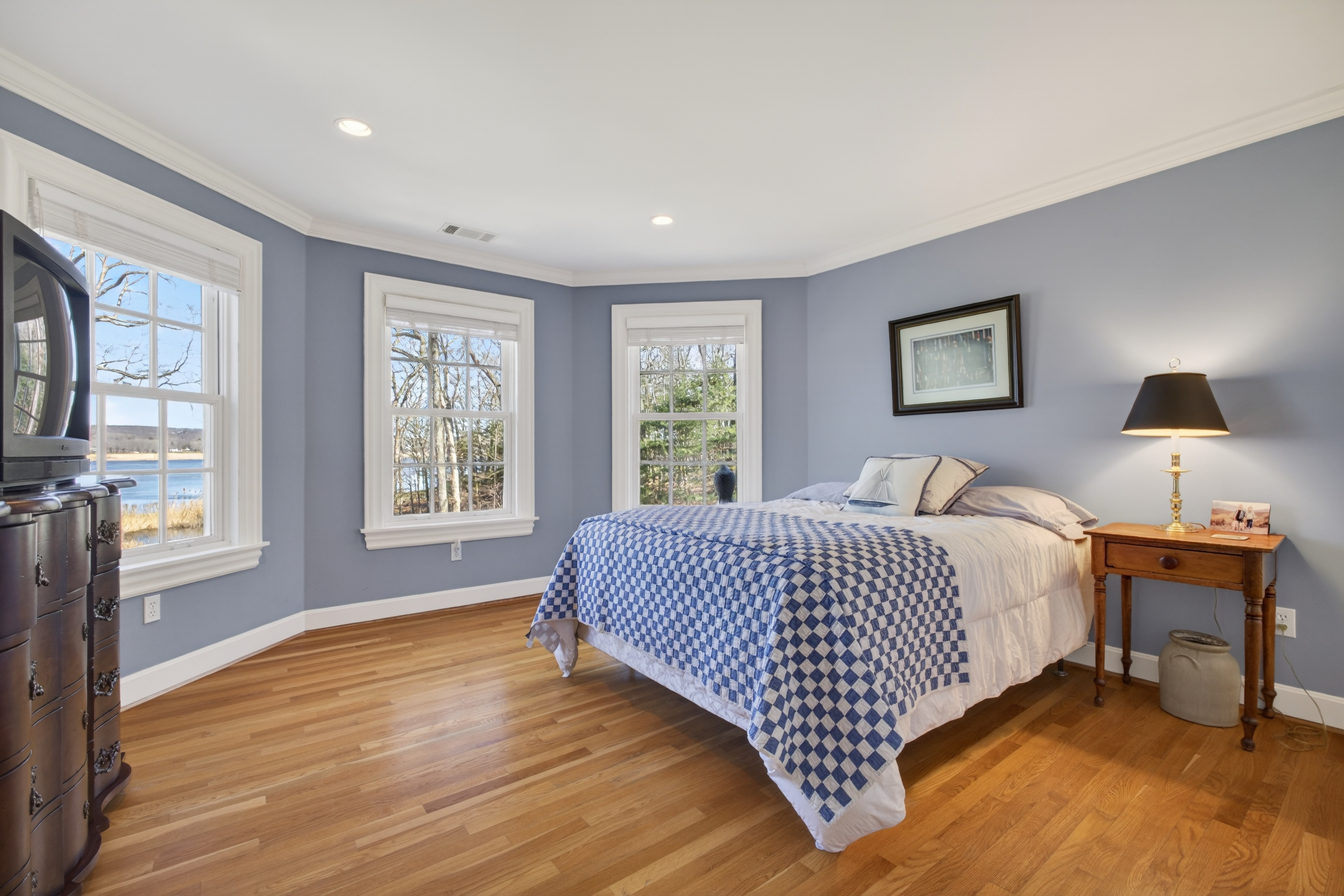  Riverside Elegance Meets Neoclassical Grandeur - 物件實景