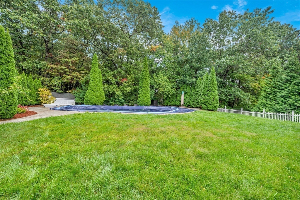 Mansfield, Massachusetts, 02048, United States, 4 Bedrooms Bedrooms, ,3 BathroomsBathrooms,Residential,For Sale,2001222